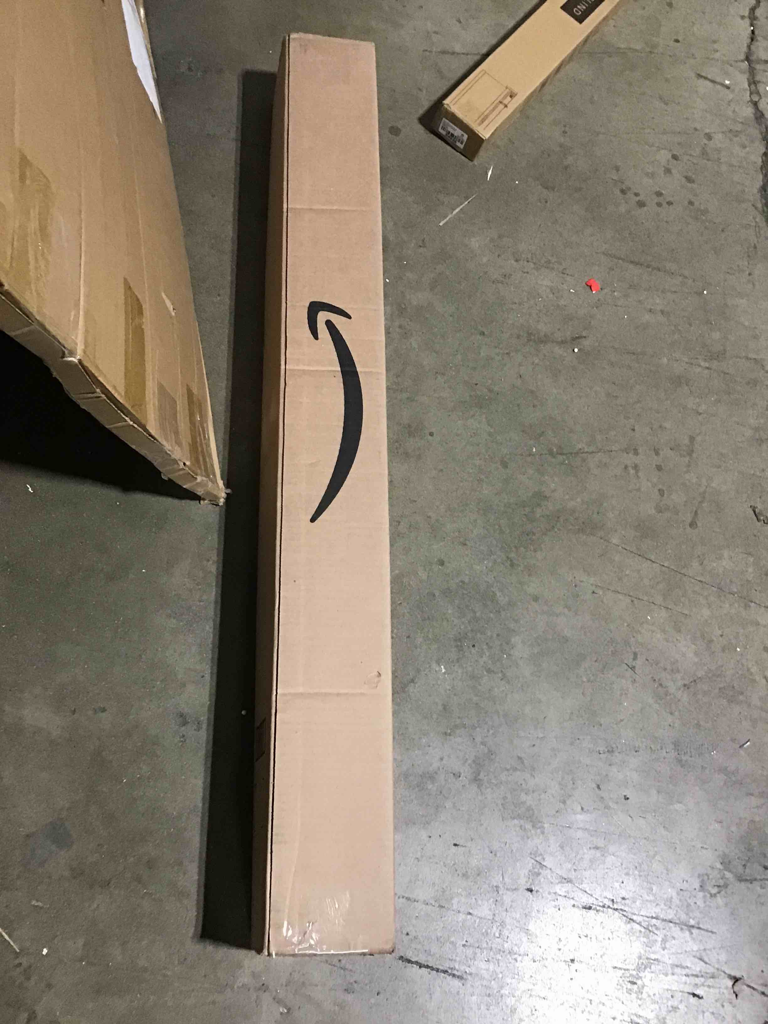 https://s3.amazonaws.com/lotting-images-prod/bidfta/RED5693302_1707747819497.jpeg