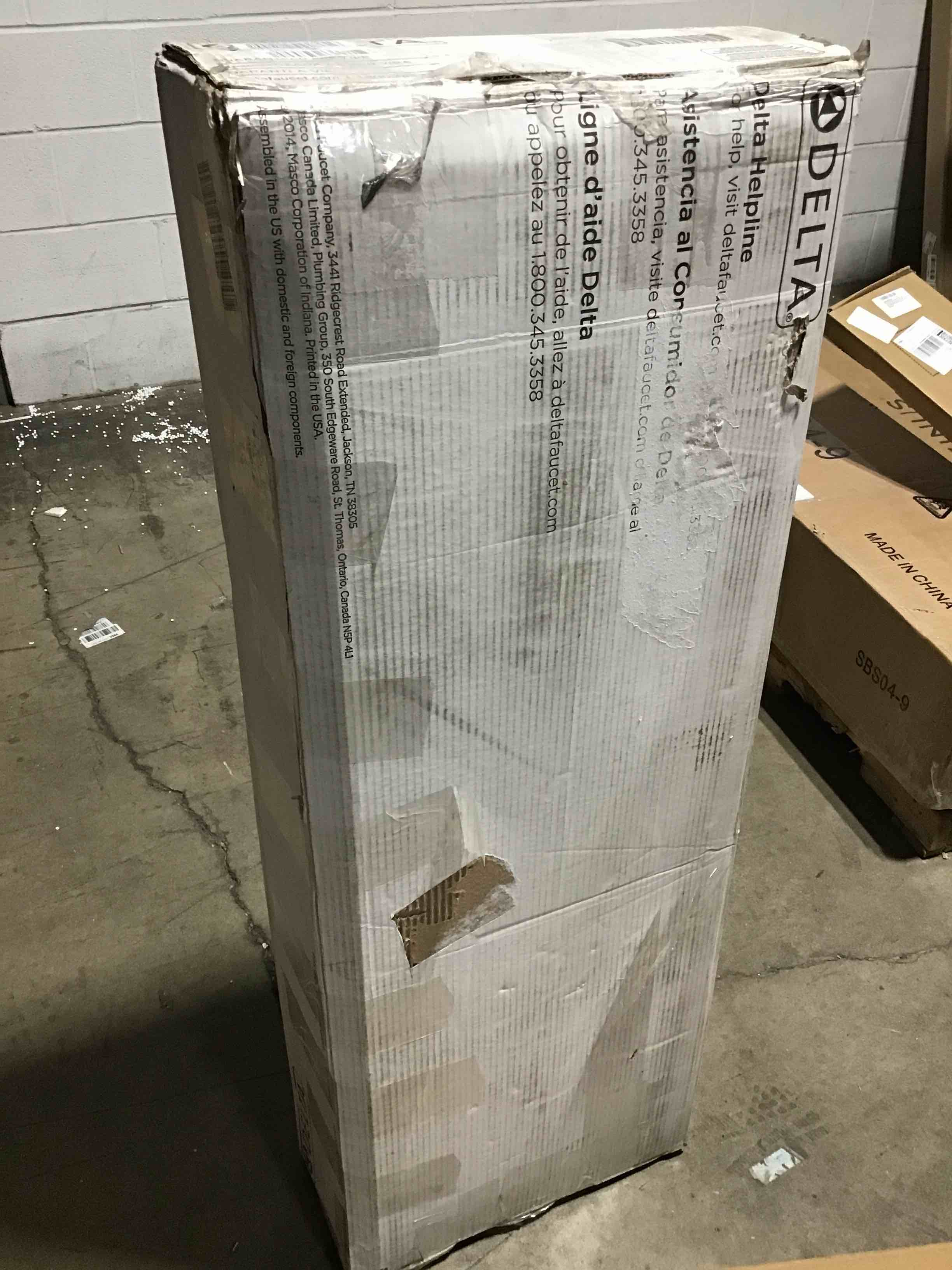 https://s3.amazonaws.com/lotting-images-prod/bidfta/RED5693304_1707747732554.jpeg