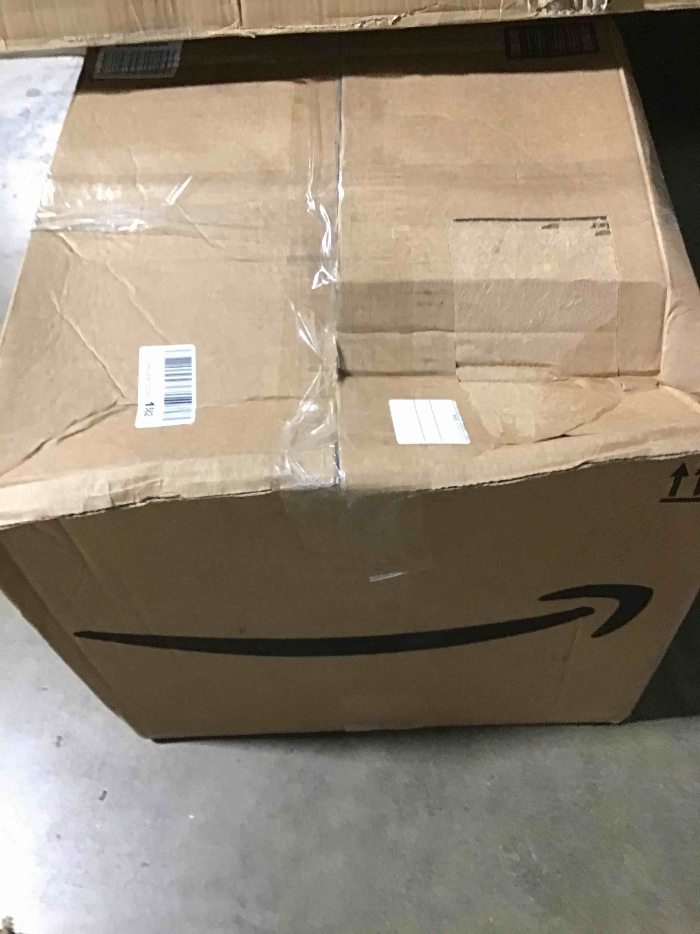 https://s3.amazonaws.com/lotting-images-prod/bidfta/RED5693310_1707747280219.jpeg