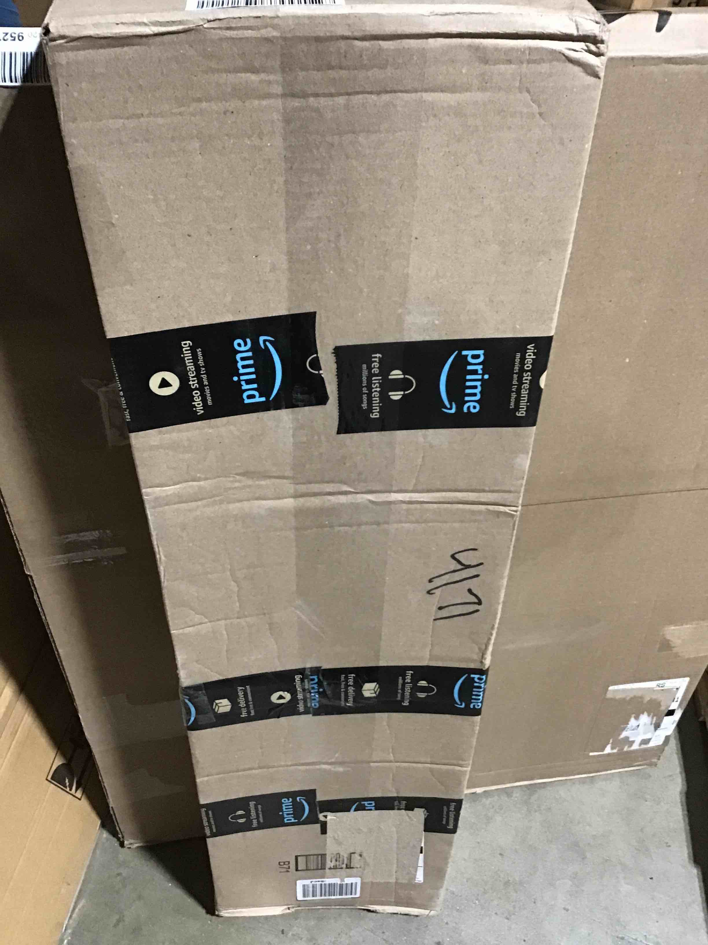 https://s3.amazonaws.com/lotting-images-prod/bidfta/RED5693489_1708111514369.jpeg