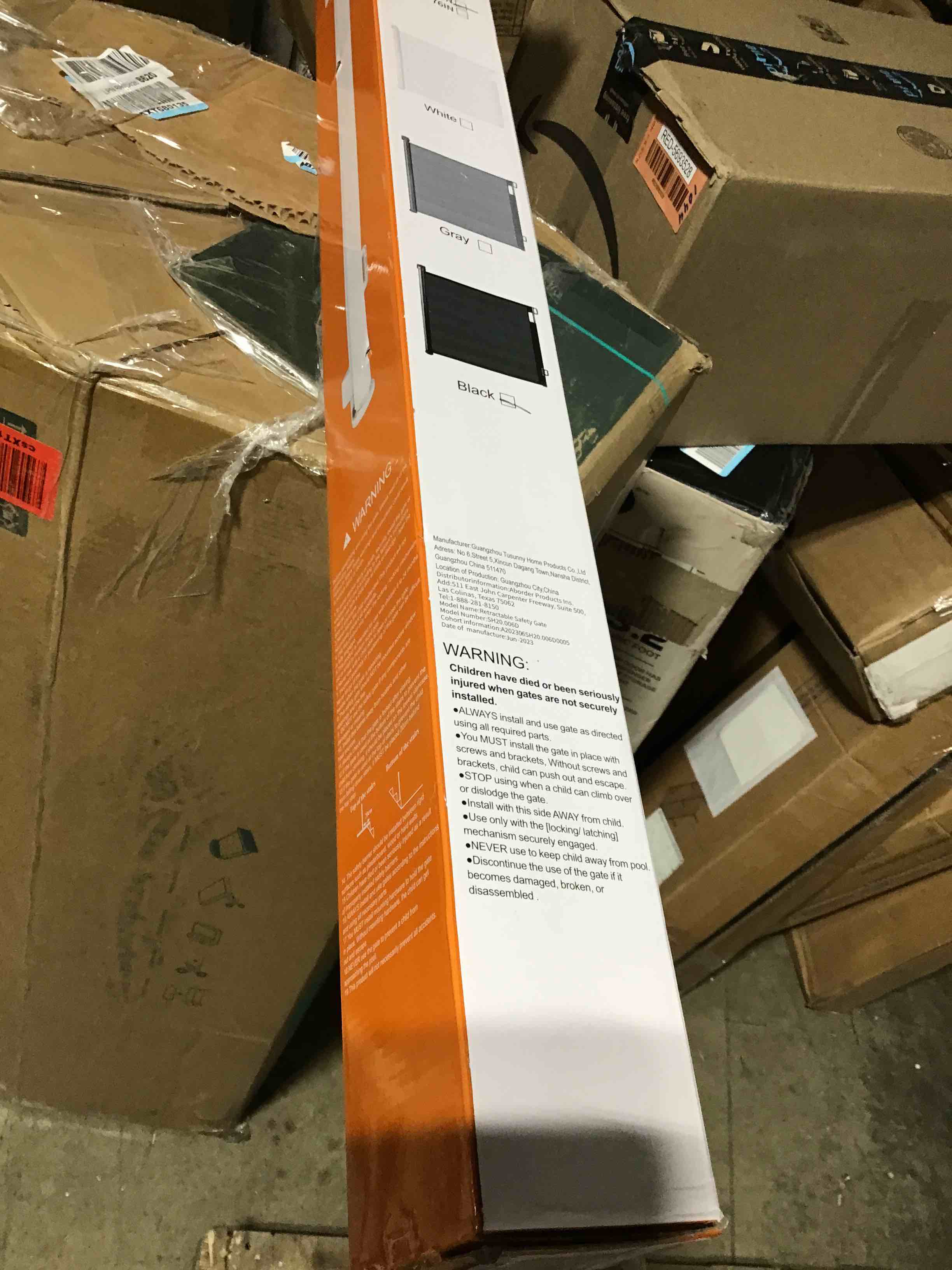 https://s3.amazonaws.com/lotting-images-prod/bidfta/RED5693538_1708112154222.jpeg