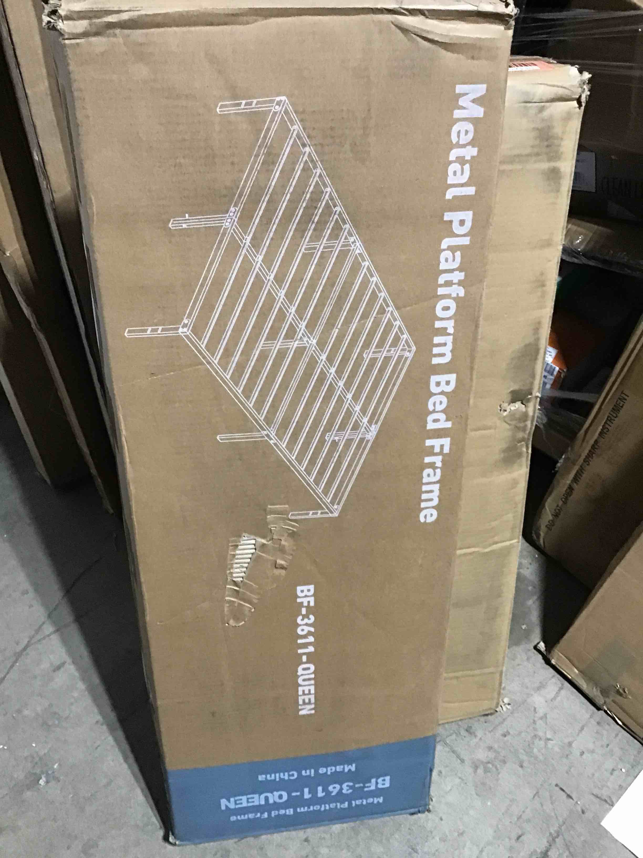 https://s3.amazonaws.com/lotting-images-prod/bidfta/RED5693540_1708112384399.jpeg
