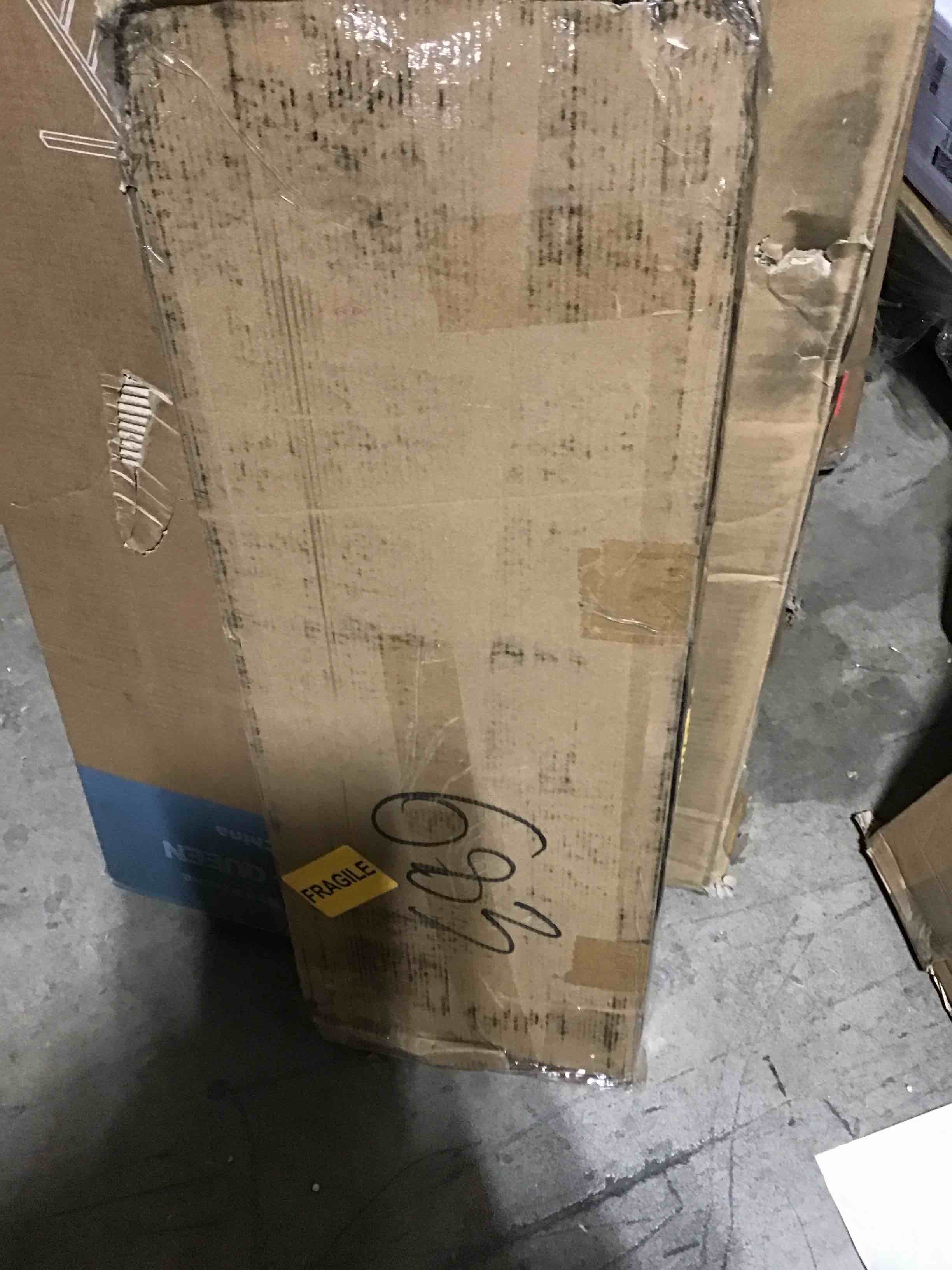 https://s3.amazonaws.com/lotting-images-prod/bidfta/RED5693541_1708112422686.jpeg