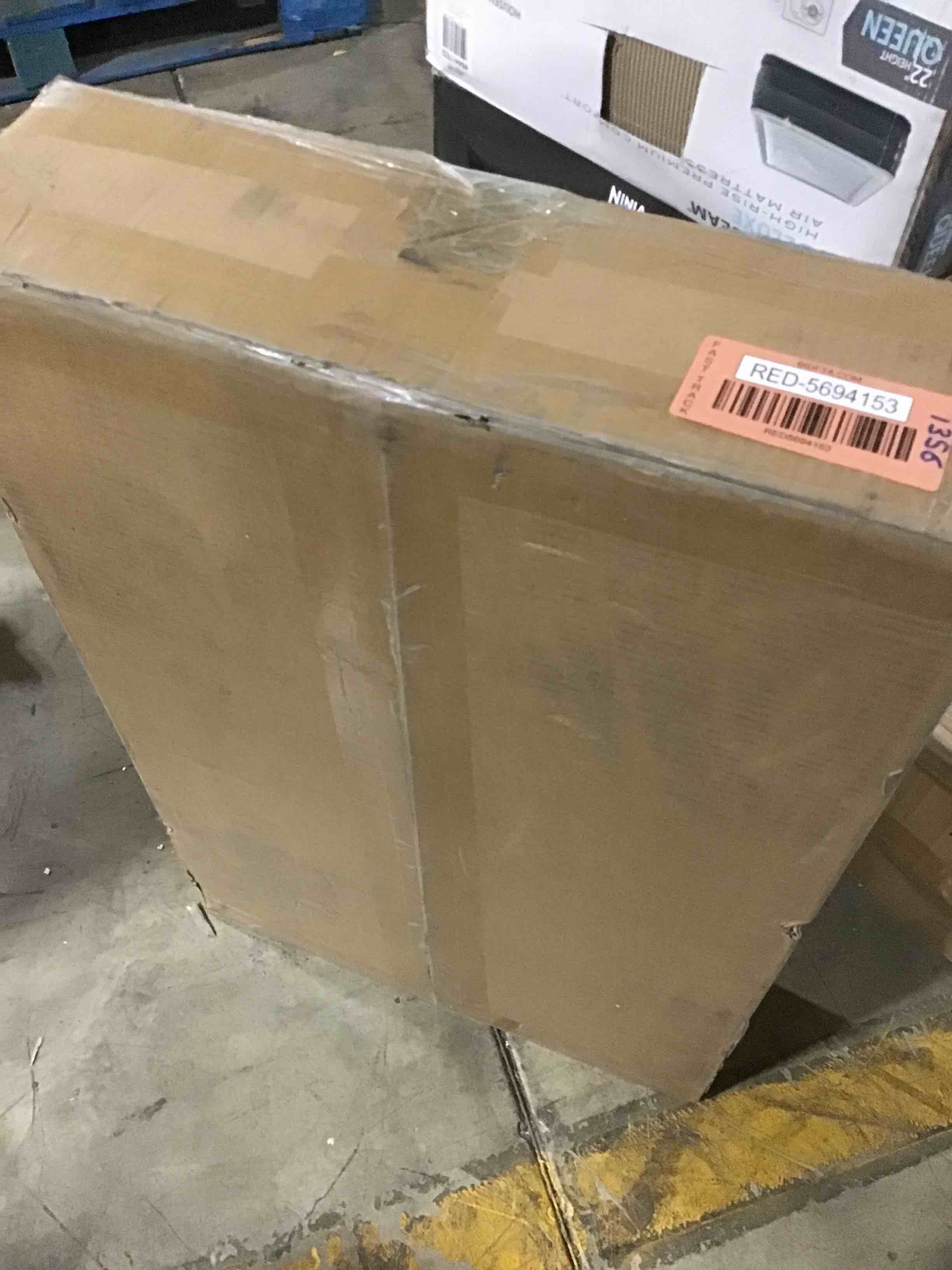 https://s3.amazonaws.com/lotting-images-prod/bidfta/RED5694153_1709243003248.jpeg