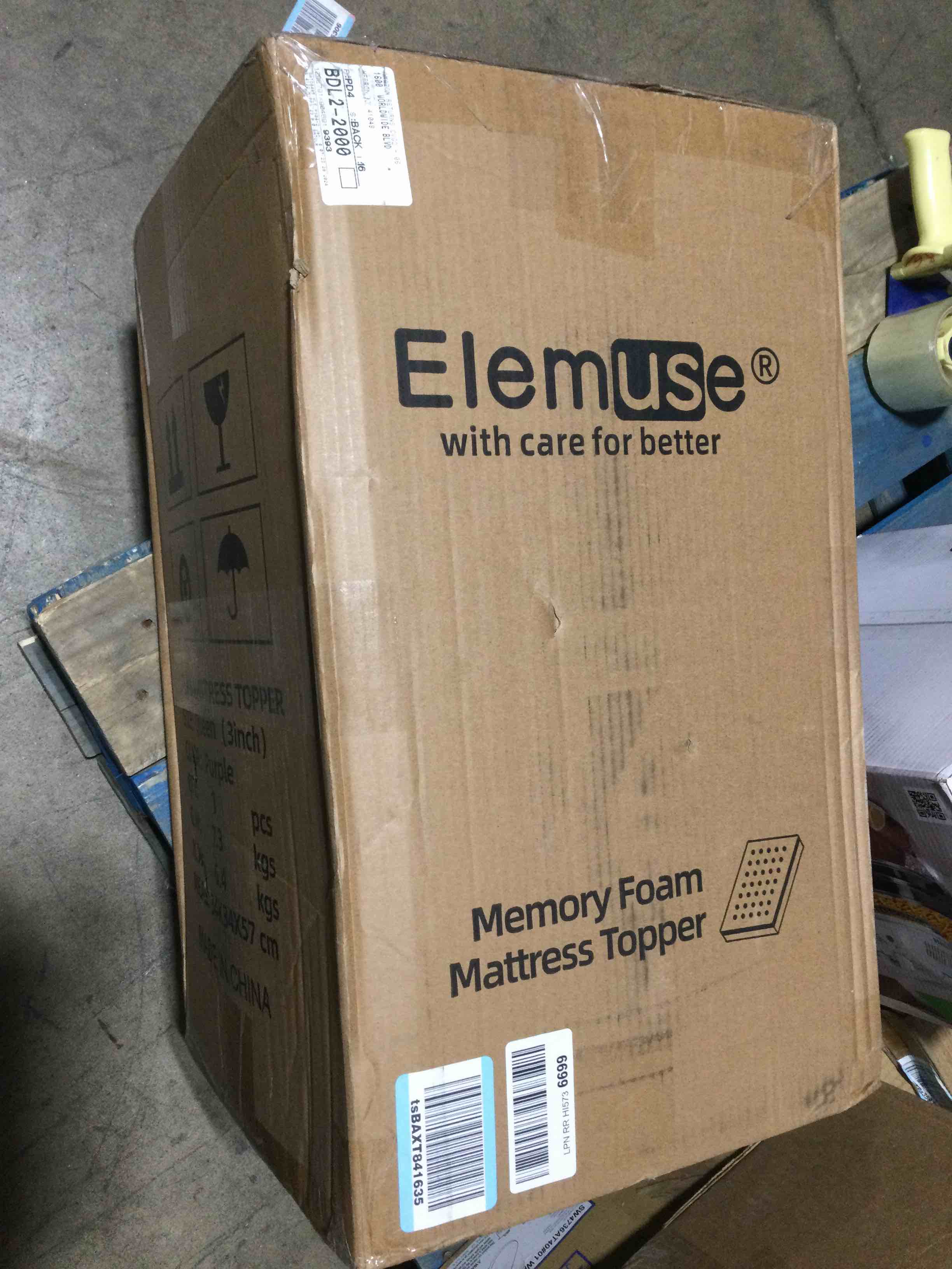 https://s3.amazonaws.com/lotting-images-prod/bidfta/RED5695076_1705701964288.jpeg