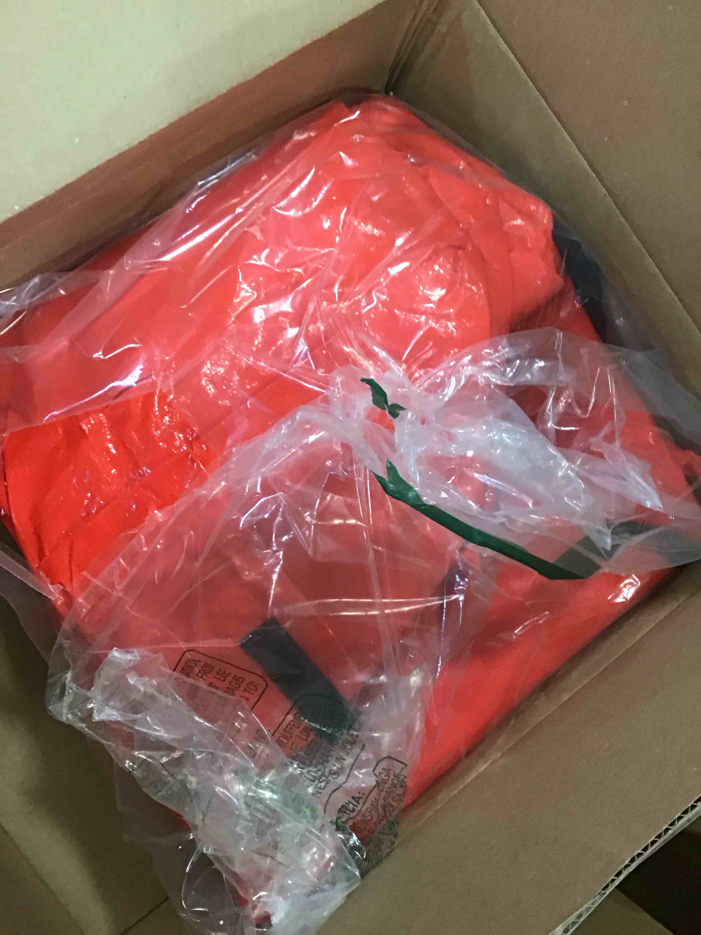 https://s3.amazonaws.com/lotting-images-prod/bidfta/RED5695945_1705940052788.jpeg