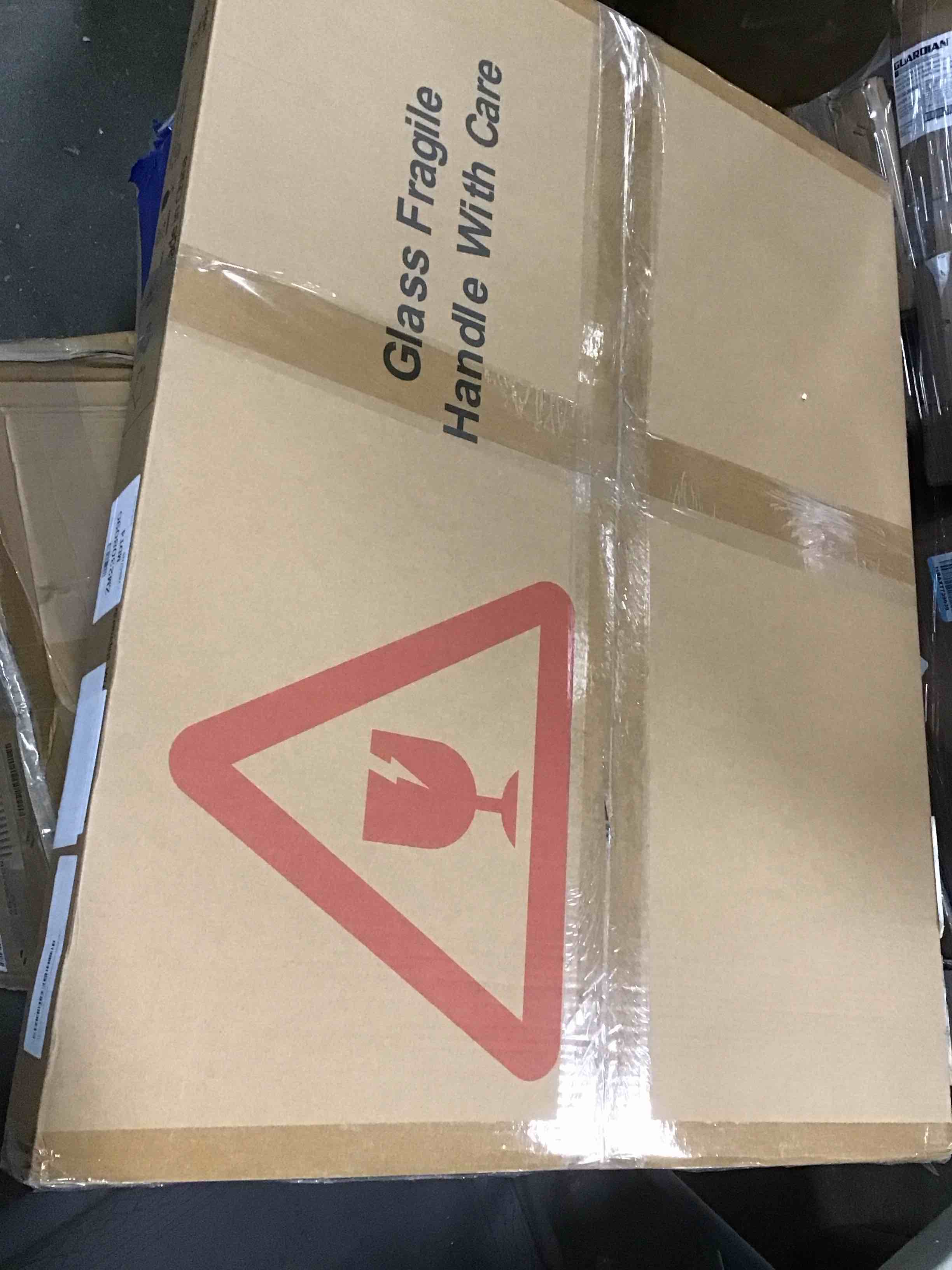 https://s3.amazonaws.com/lotting-images-prod/bidfta/RED5696123_1706019755886.jpeg