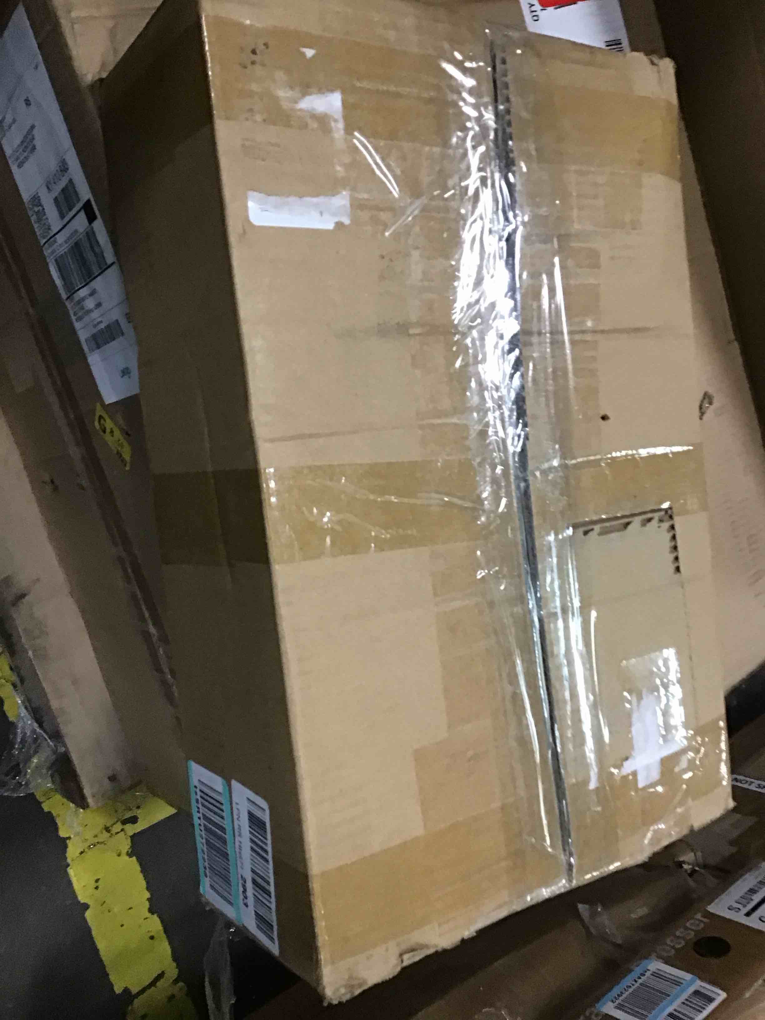 https://s3.amazonaws.com/lotting-images-prod/bidfta/RED5696341_1706105738189.jpeg