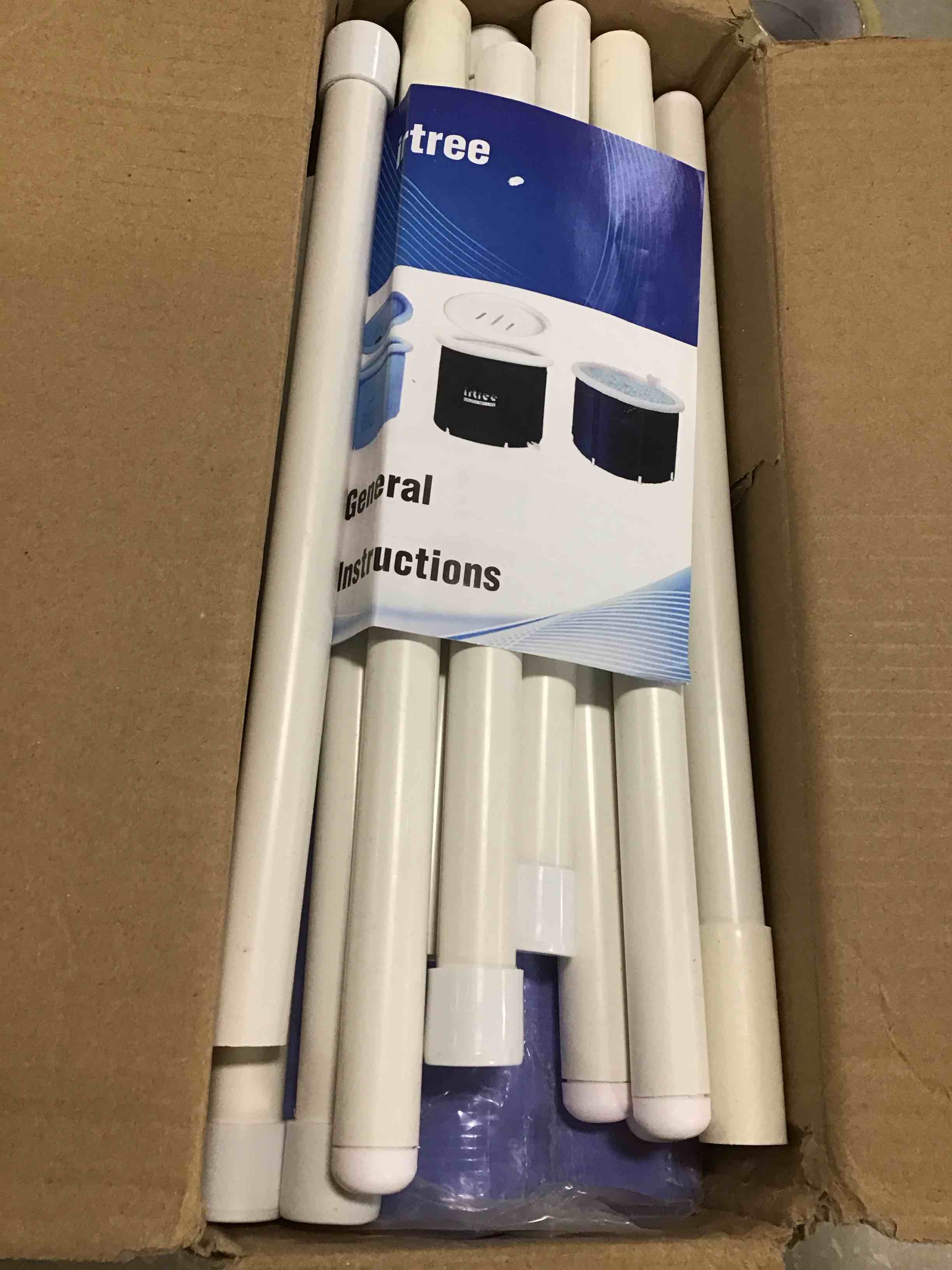 https://s3.amazonaws.com/lotting-images-prod/bidfta/RED5696911_1706282687509.jpeg