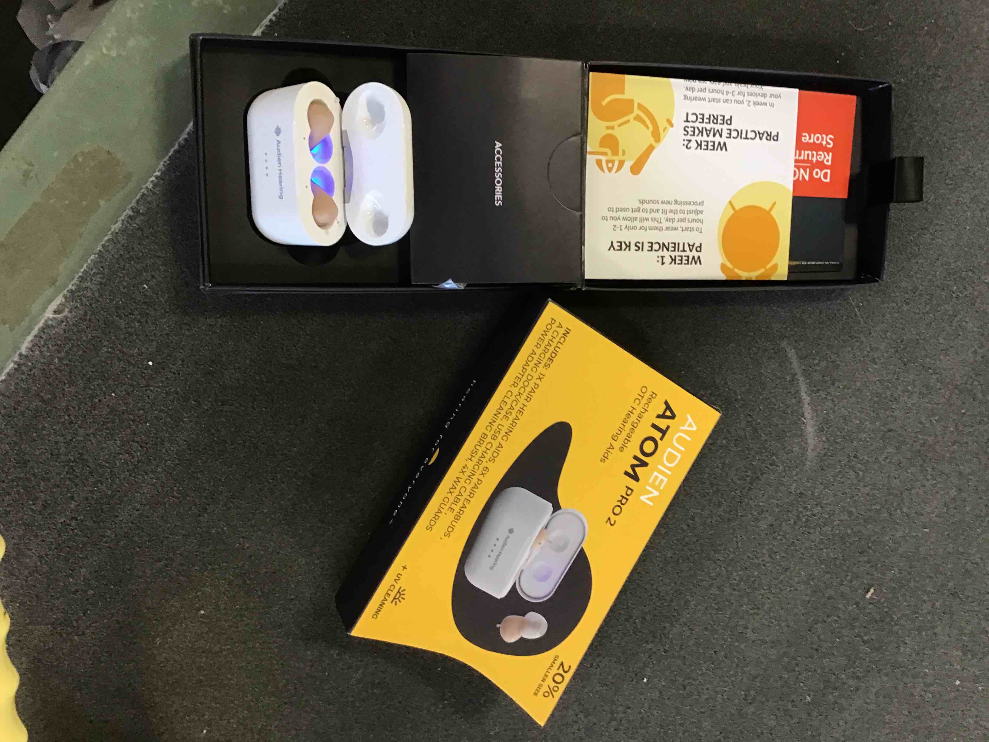 https://s3.amazonaws.com/lotting-images-prod/bidfta/RED5698733_1707422901202.jpeg