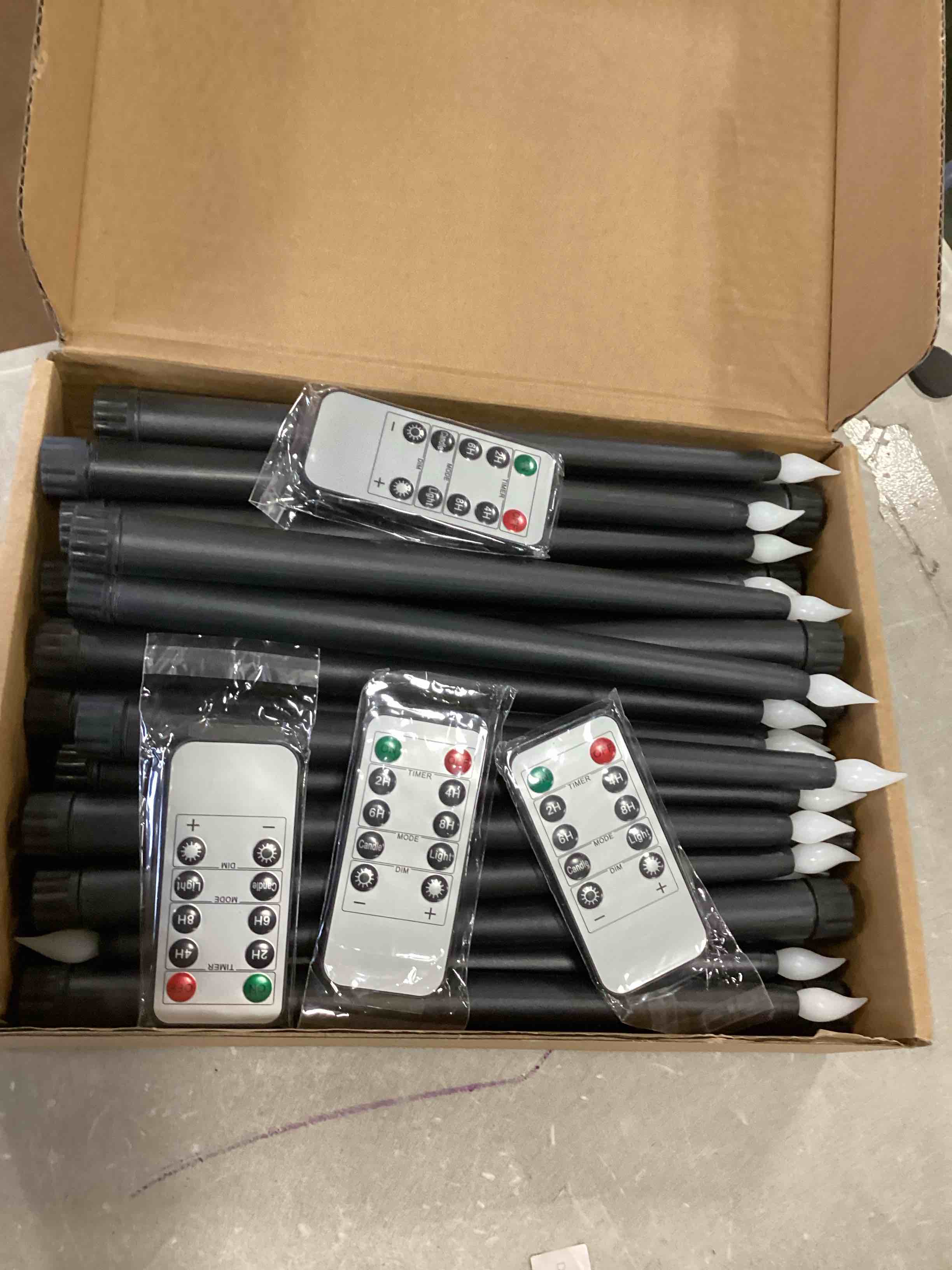 https://s3.amazonaws.com/lotting-images-prod/bidfta/RED5698884_1707769344343.jpeg