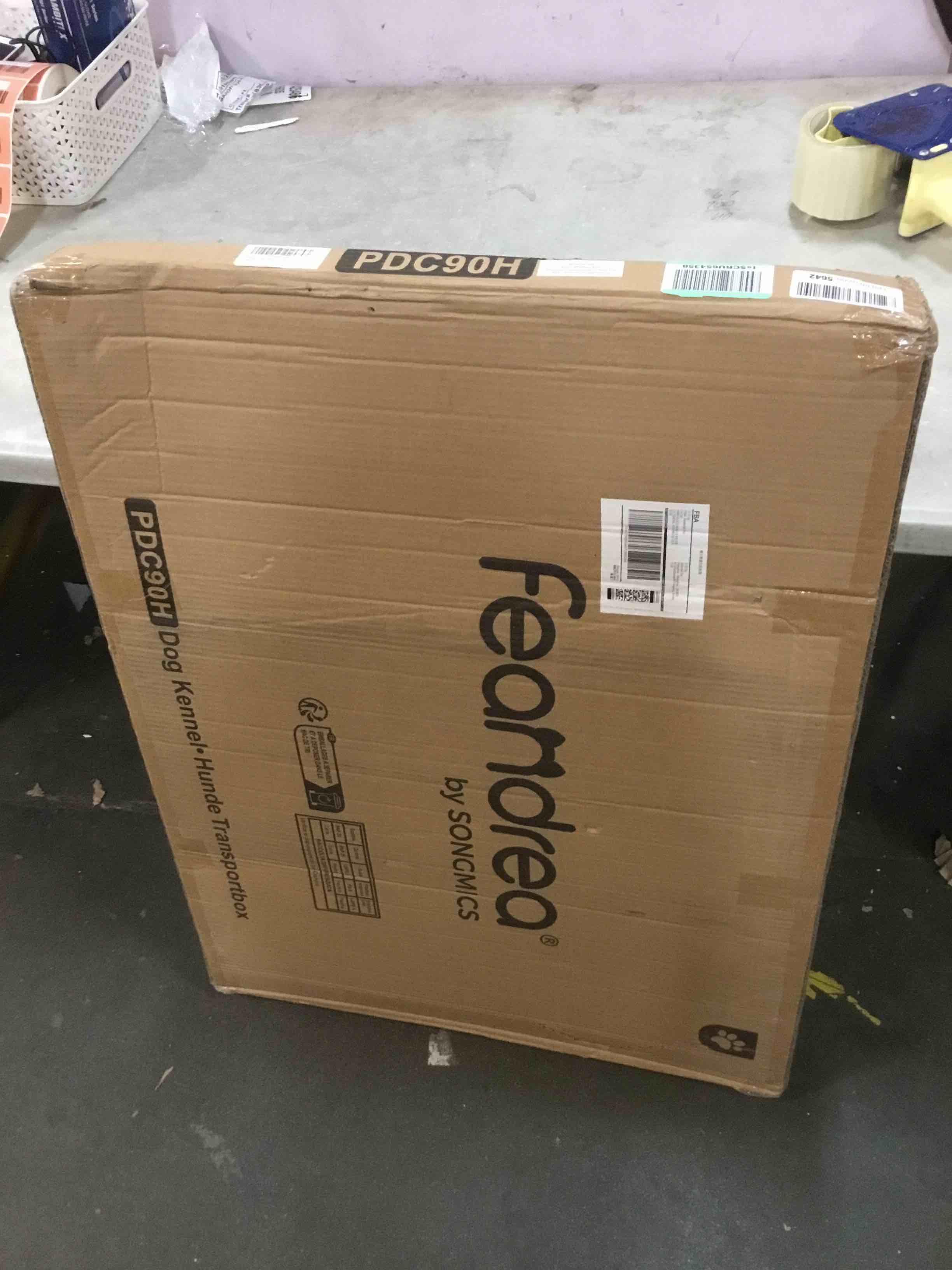 https://s3.amazonaws.com/lotting-images-prod/bidfta/RED5699309_1706209176837.jpeg