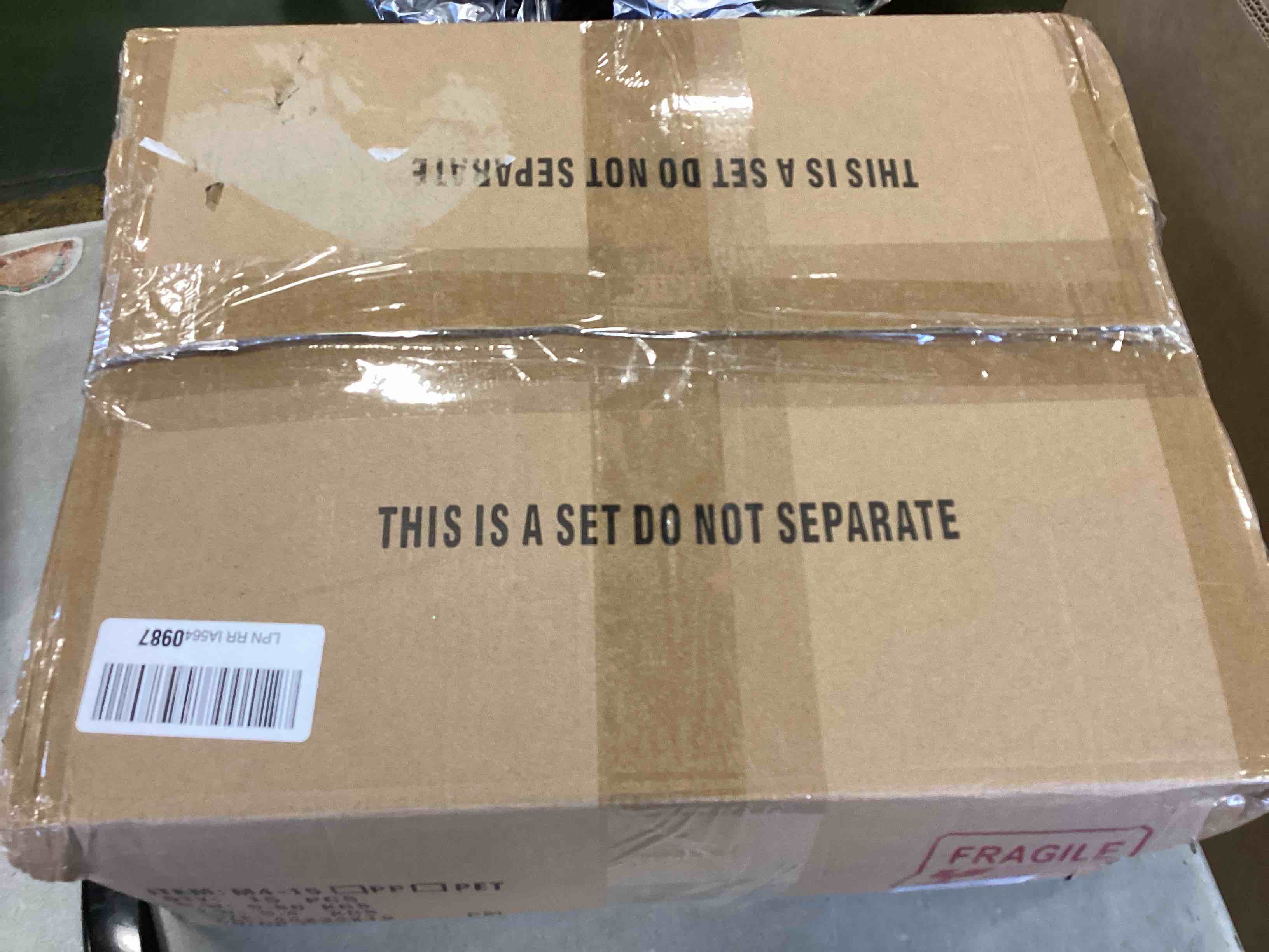 https://s3.amazonaws.com/lotting-images-prod/bidfta/RED5700316_1706801539944.jpeg