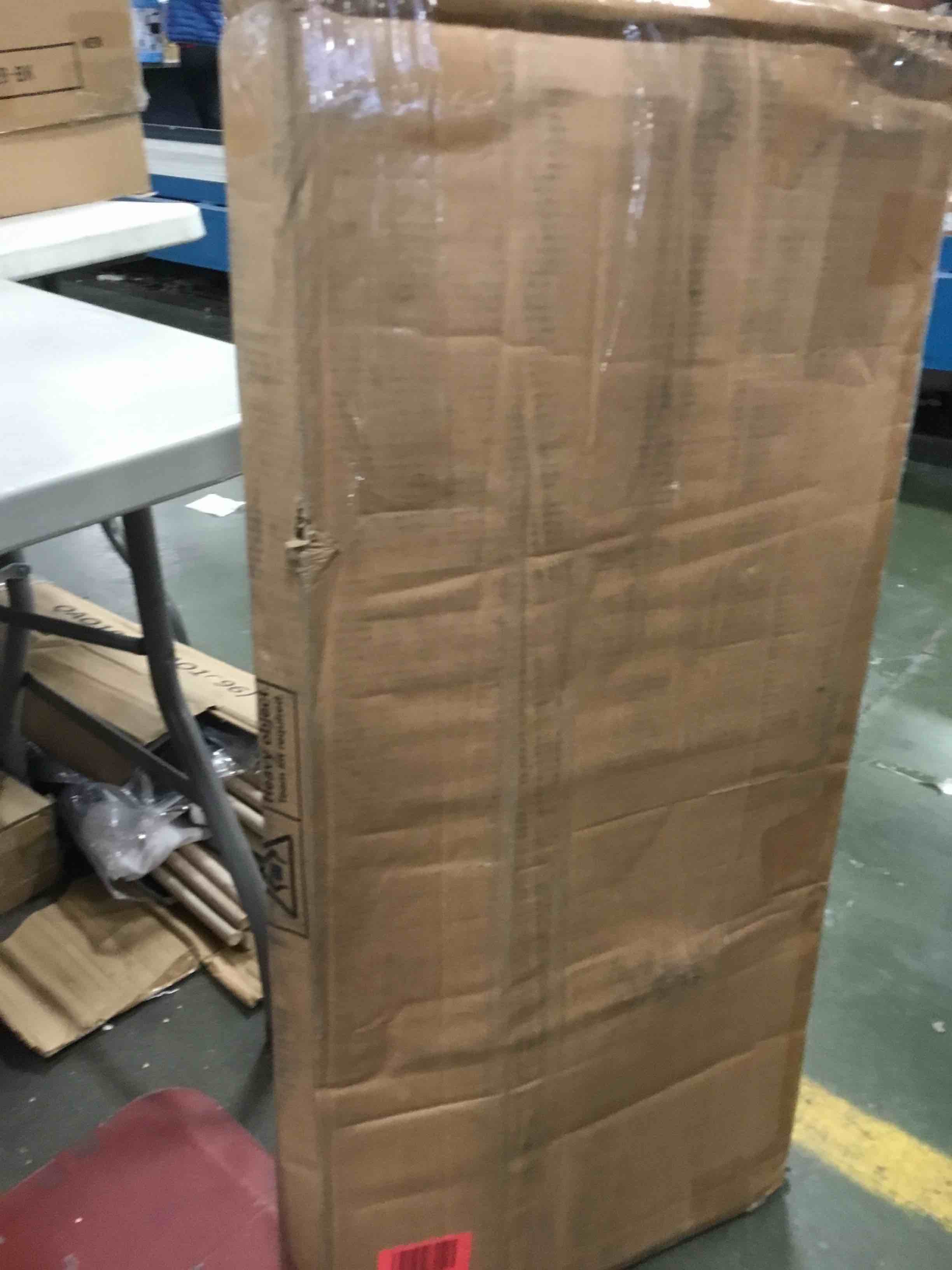 https://s3.amazonaws.com/lotting-images-prod/bidfta/RED5701037_1706193181317.jpeg