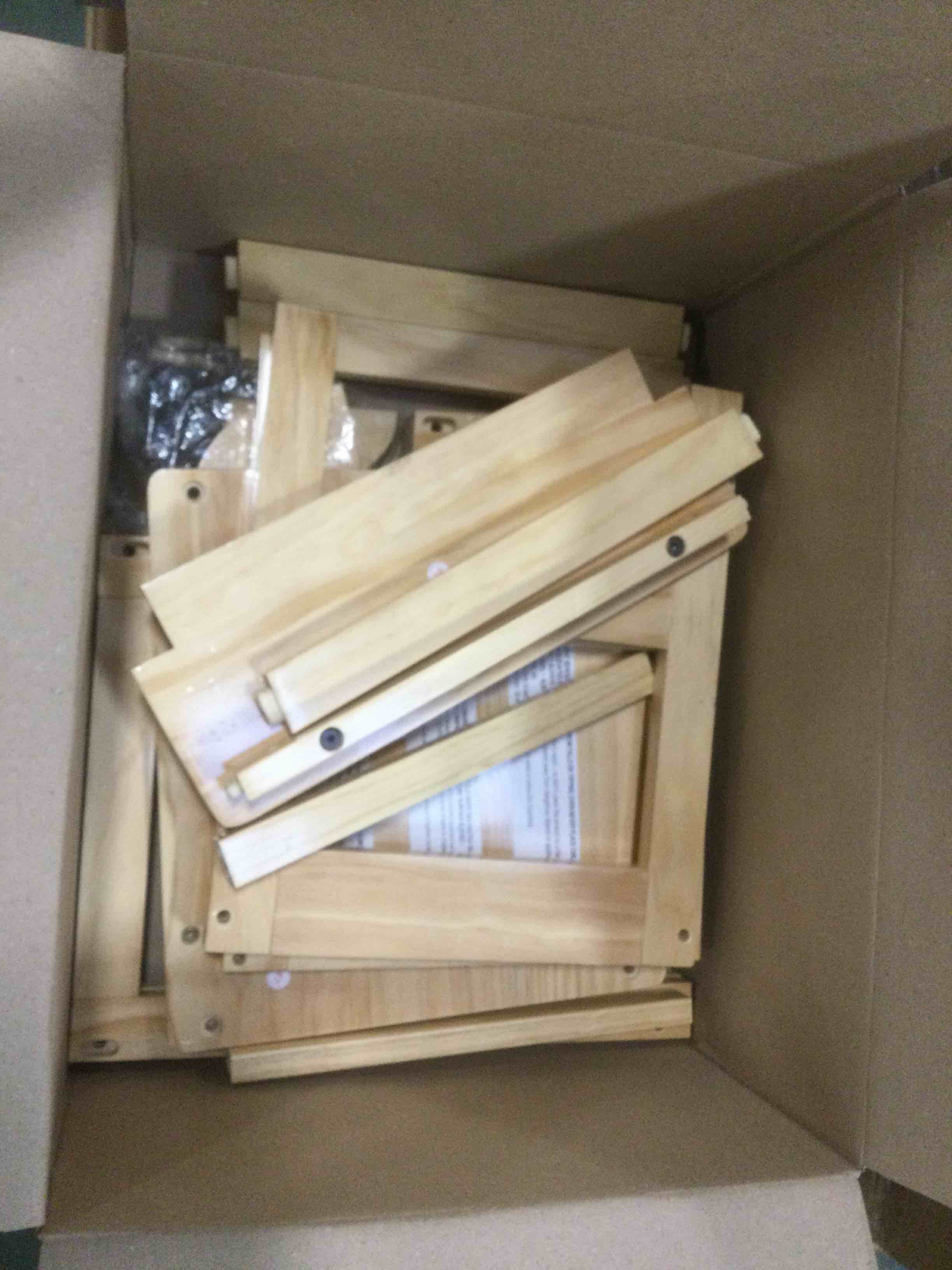 https://s3.amazonaws.com/lotting-images-prod/bidfta/RED5701191_1706214415533.jpeg