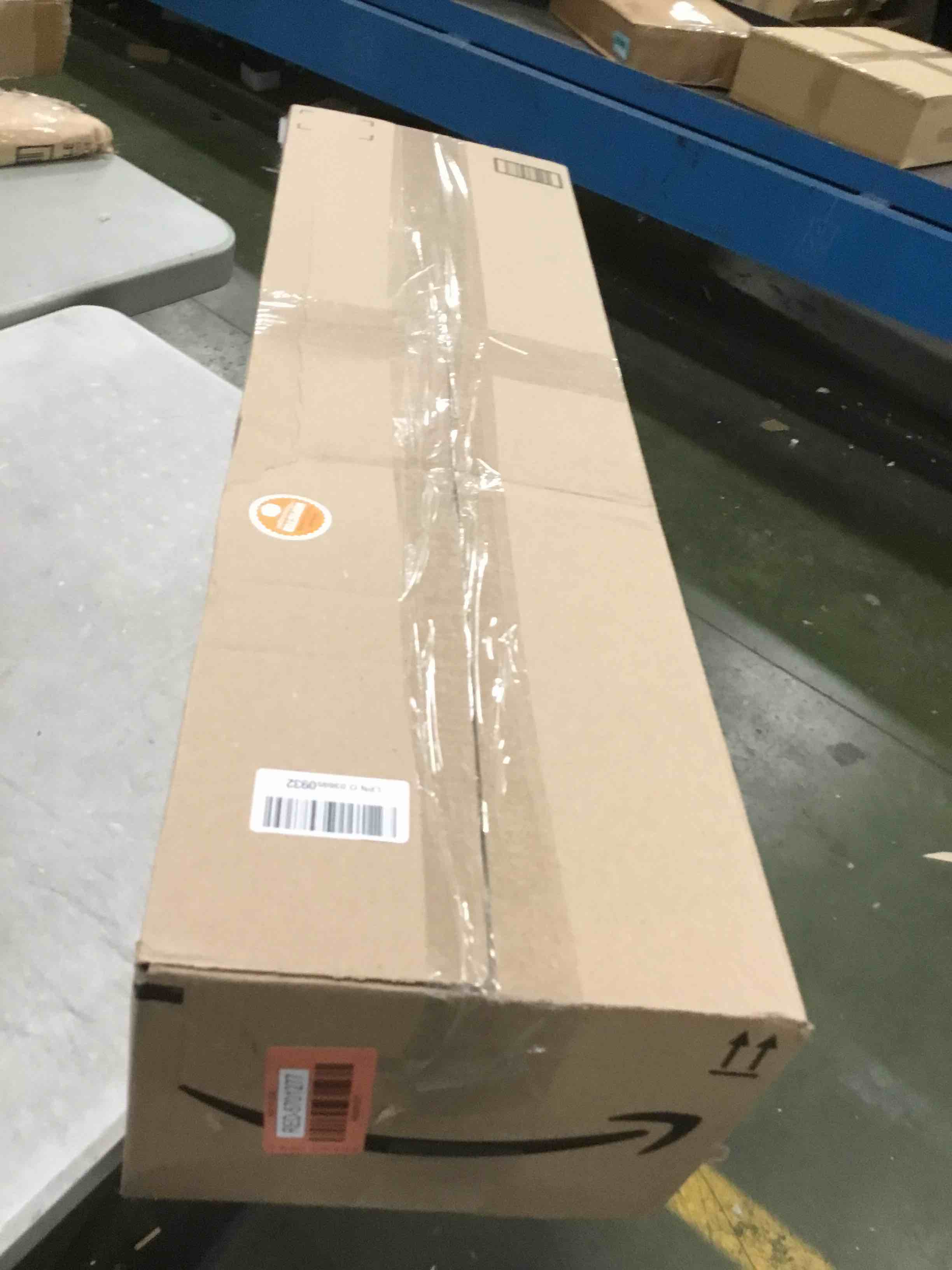 https://s3.amazonaws.com/lotting-images-prod/bidfta/RED5701277_1706275662300.jpeg