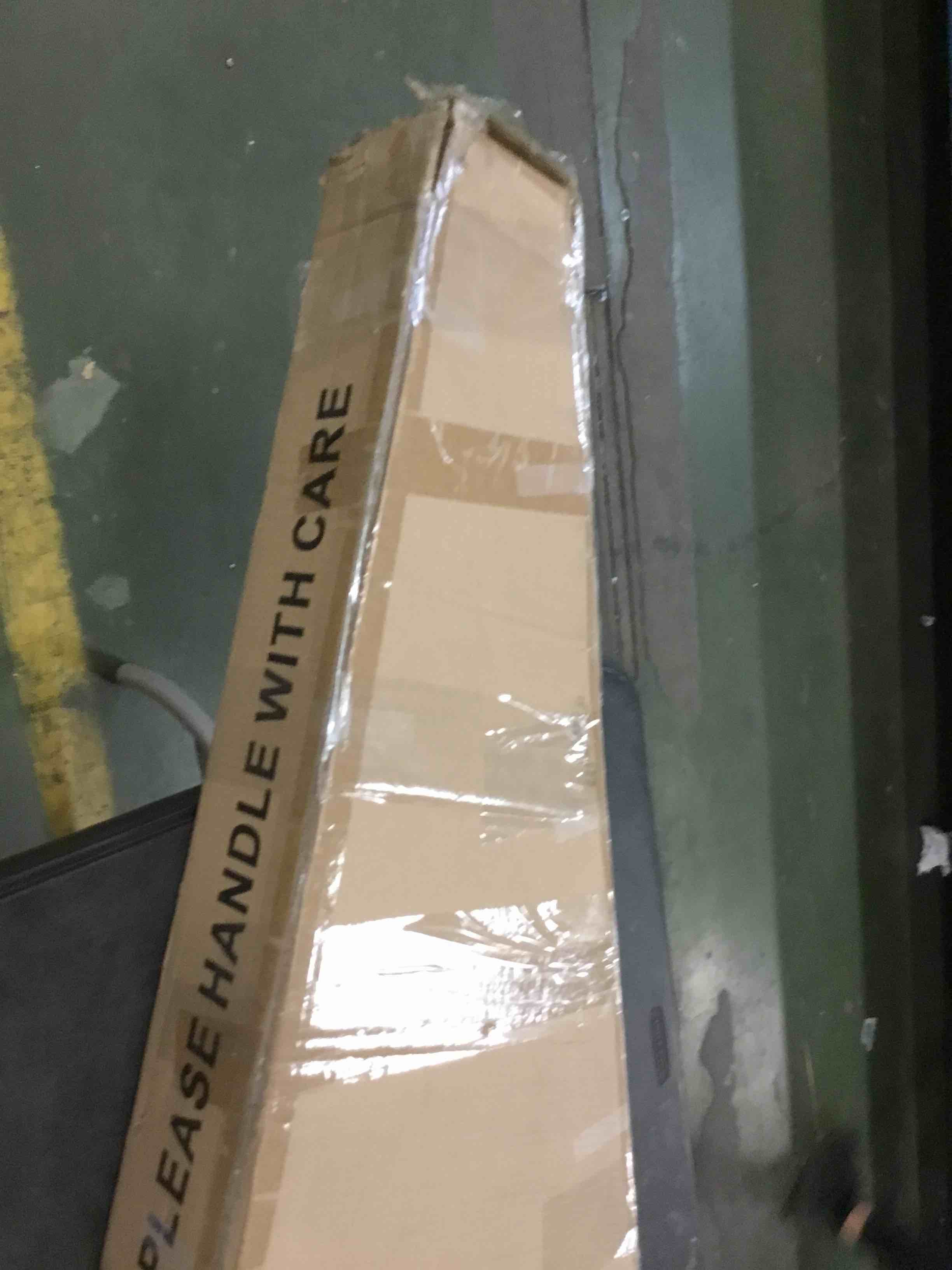https://s3.amazonaws.com/lotting-images-prod/bidfta/RED5701731_1706357342275.jpeg