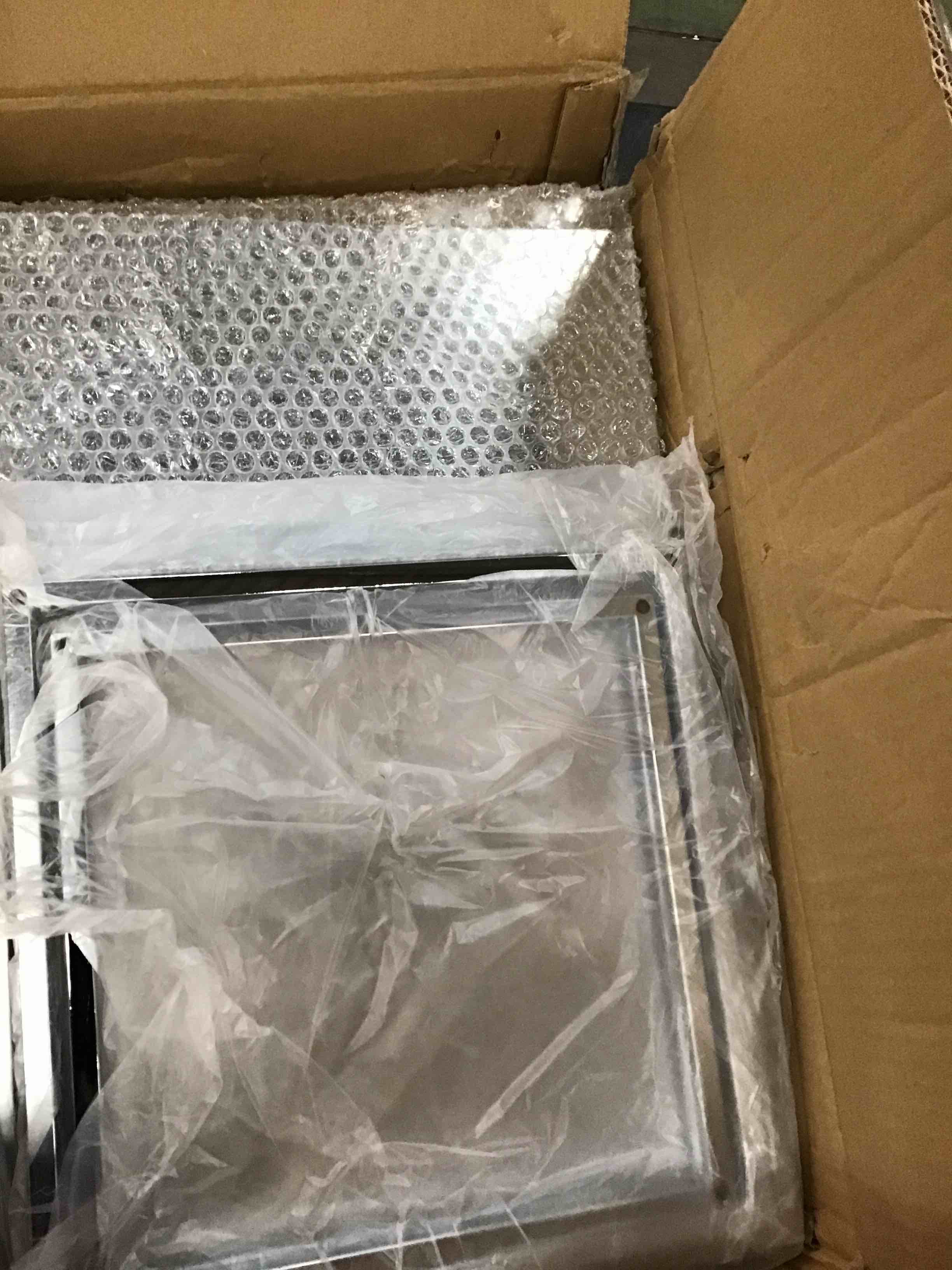 https://s3.amazonaws.com/lotting-images-prod/bidfta/RED5701872_1706534703239.jpeg