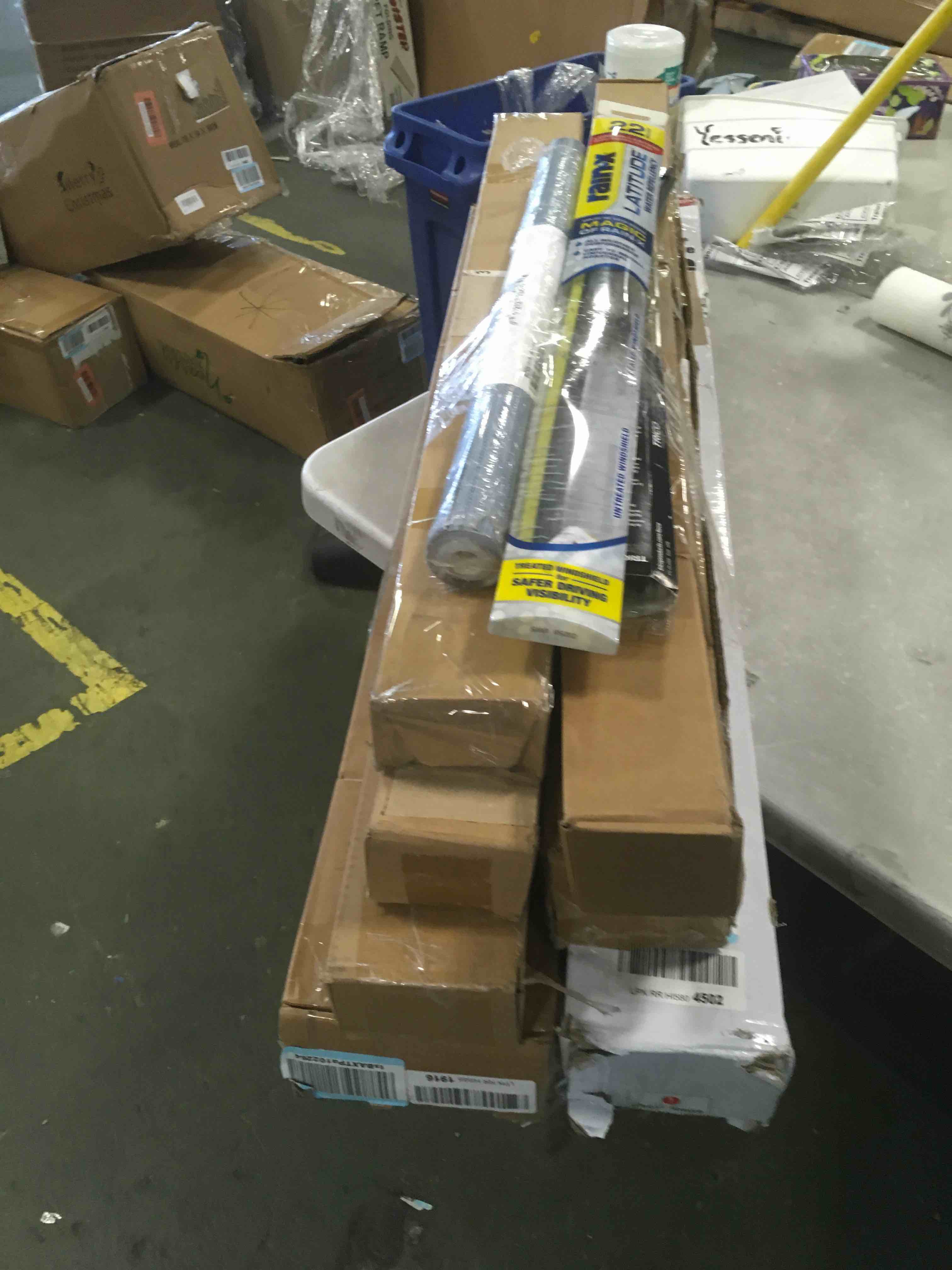 Assorted baby gates of cordless and more 