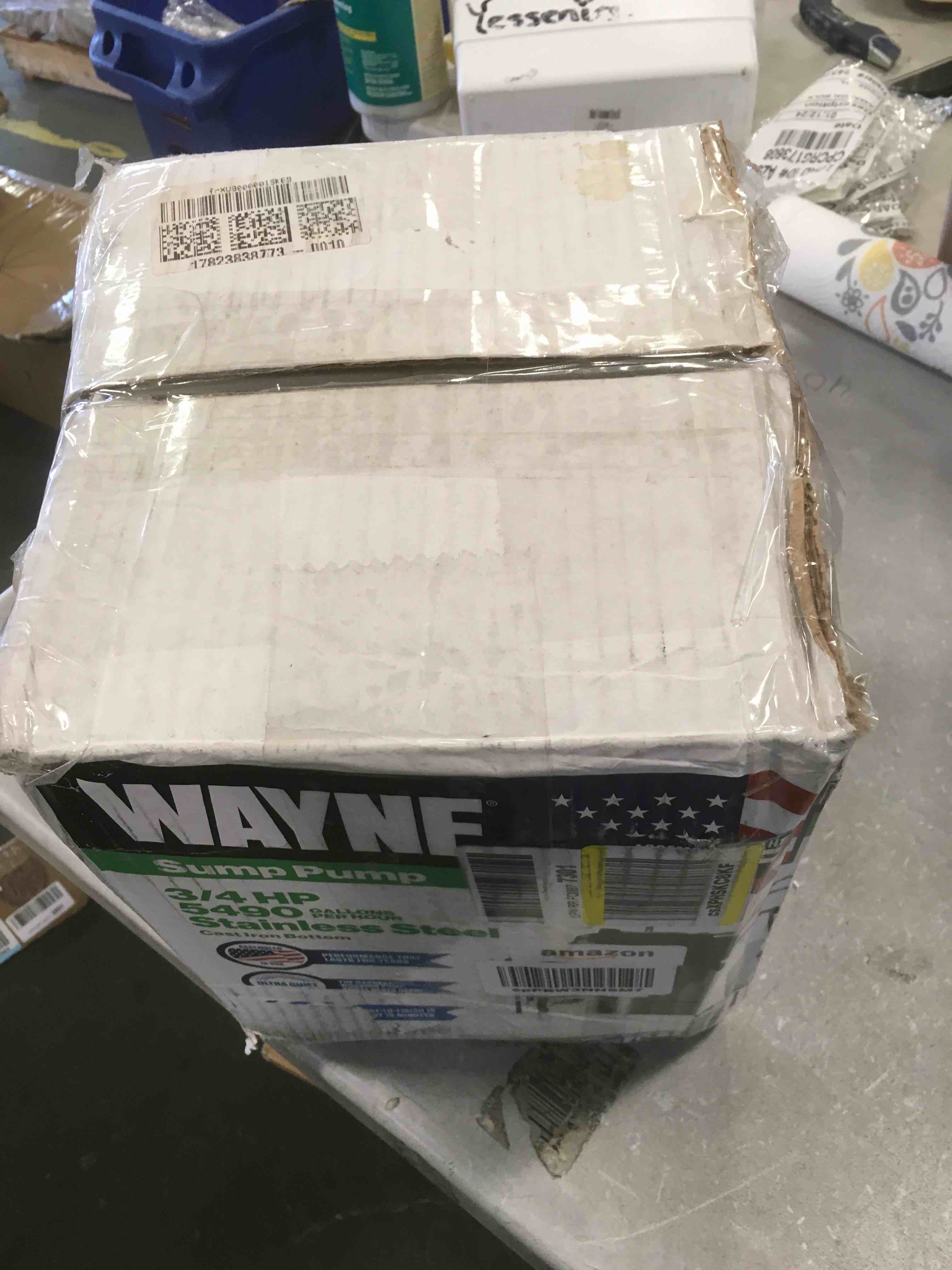 https://s3.amazonaws.com/lotting-images-prod/bidfta/RED5703526_1705855678858.jpeg