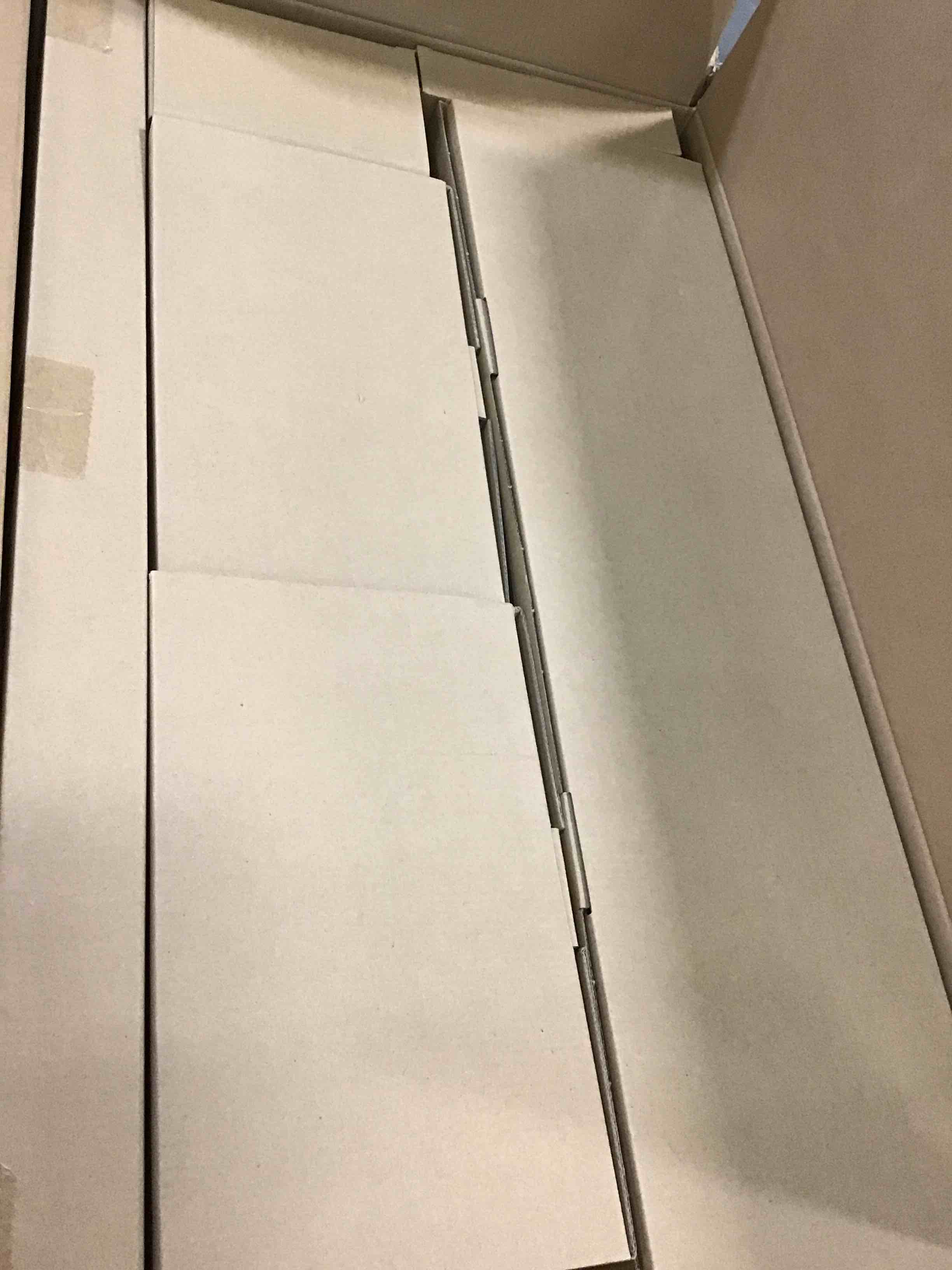 https://s3.amazonaws.com/lotting-images-prod/bidfta/RED5704105_1706030980736.jpeg