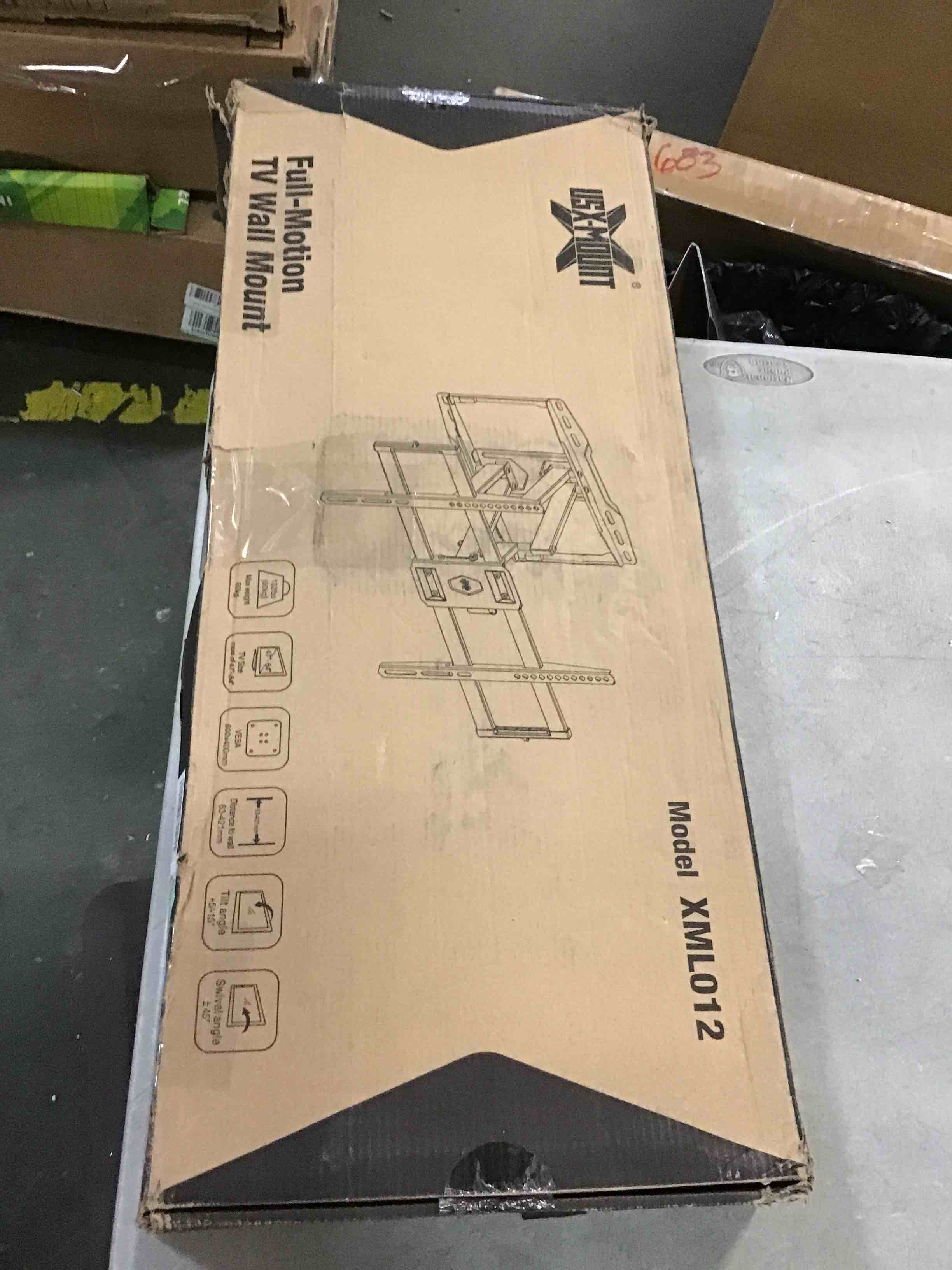 https://s3.amazonaws.com/lotting-images-prod/bidfta/RED5704113_1706034951552.jpeg