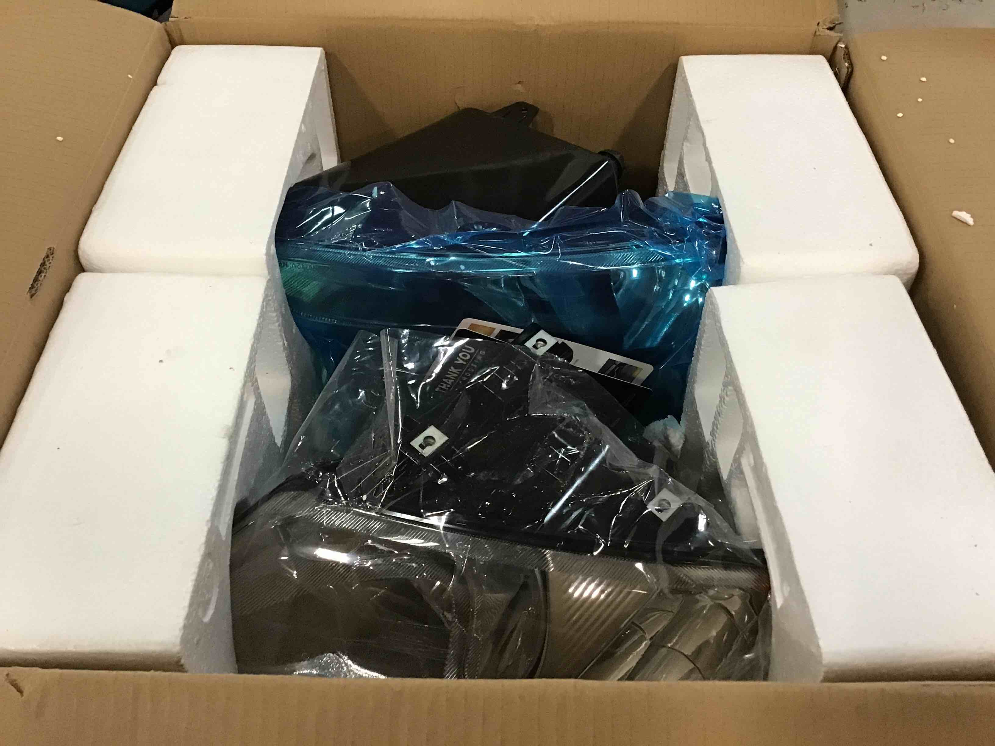 https://s3.amazonaws.com/lotting-images-prod/bidfta/RED5704225_1706103825250.jpeg