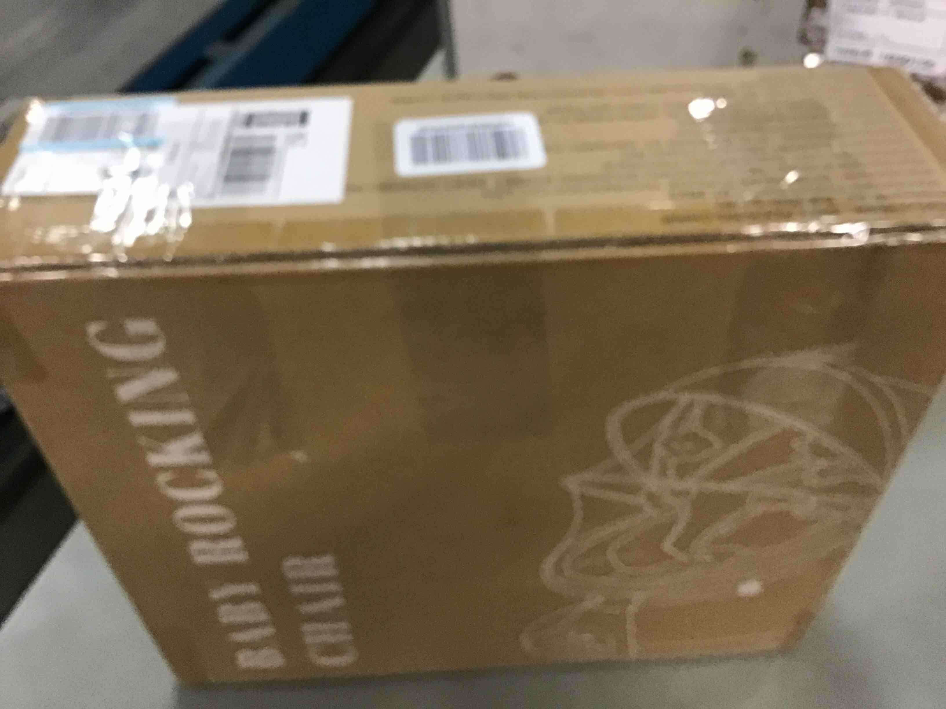 https://s3.amazonaws.com/lotting-images-prod/bidfta/RED5704382_1706123488385.jpeg