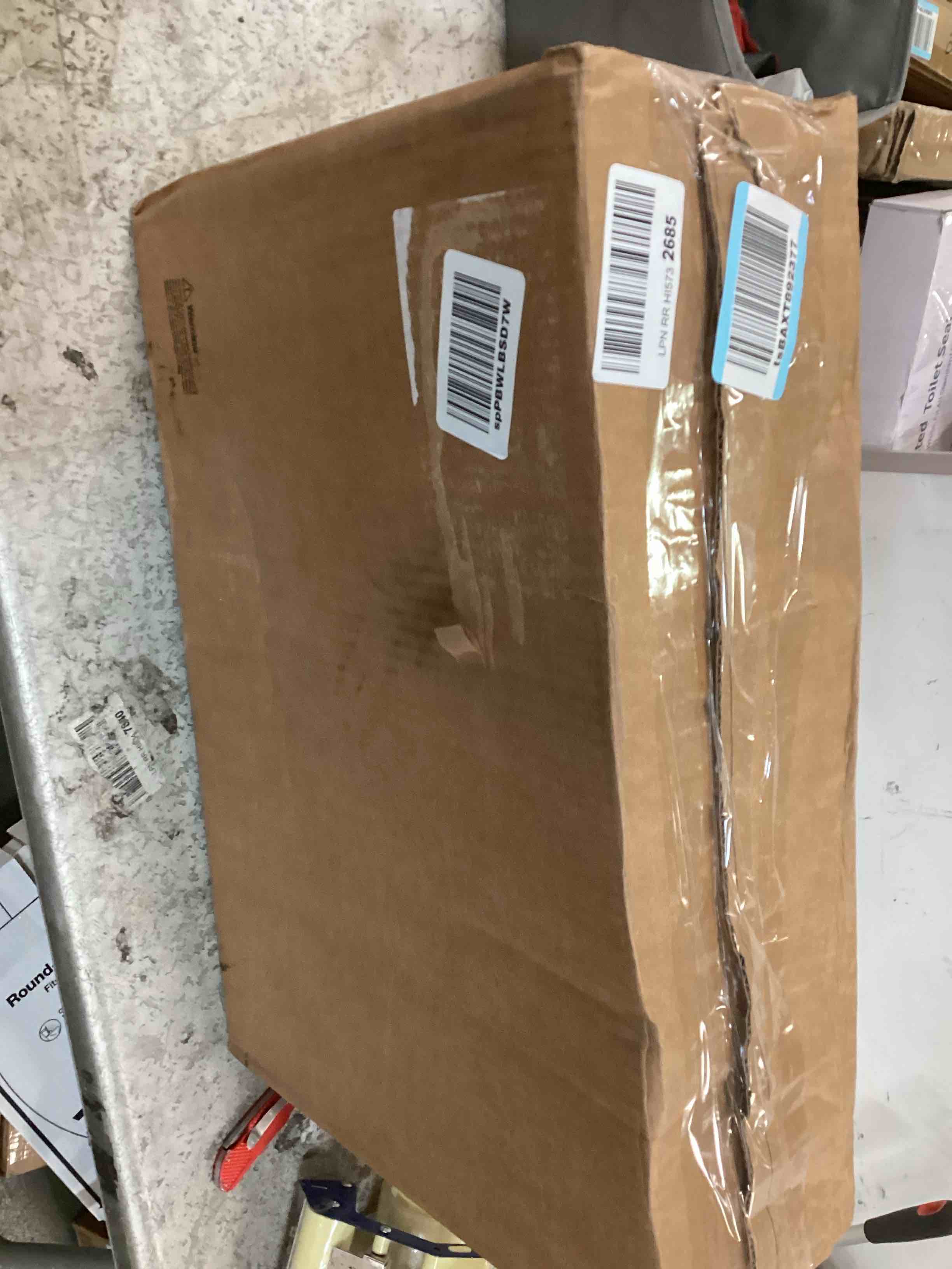 https://s3.amazonaws.com/lotting-images-prod/bidfta/RED5705031_1705609865195.jpeg