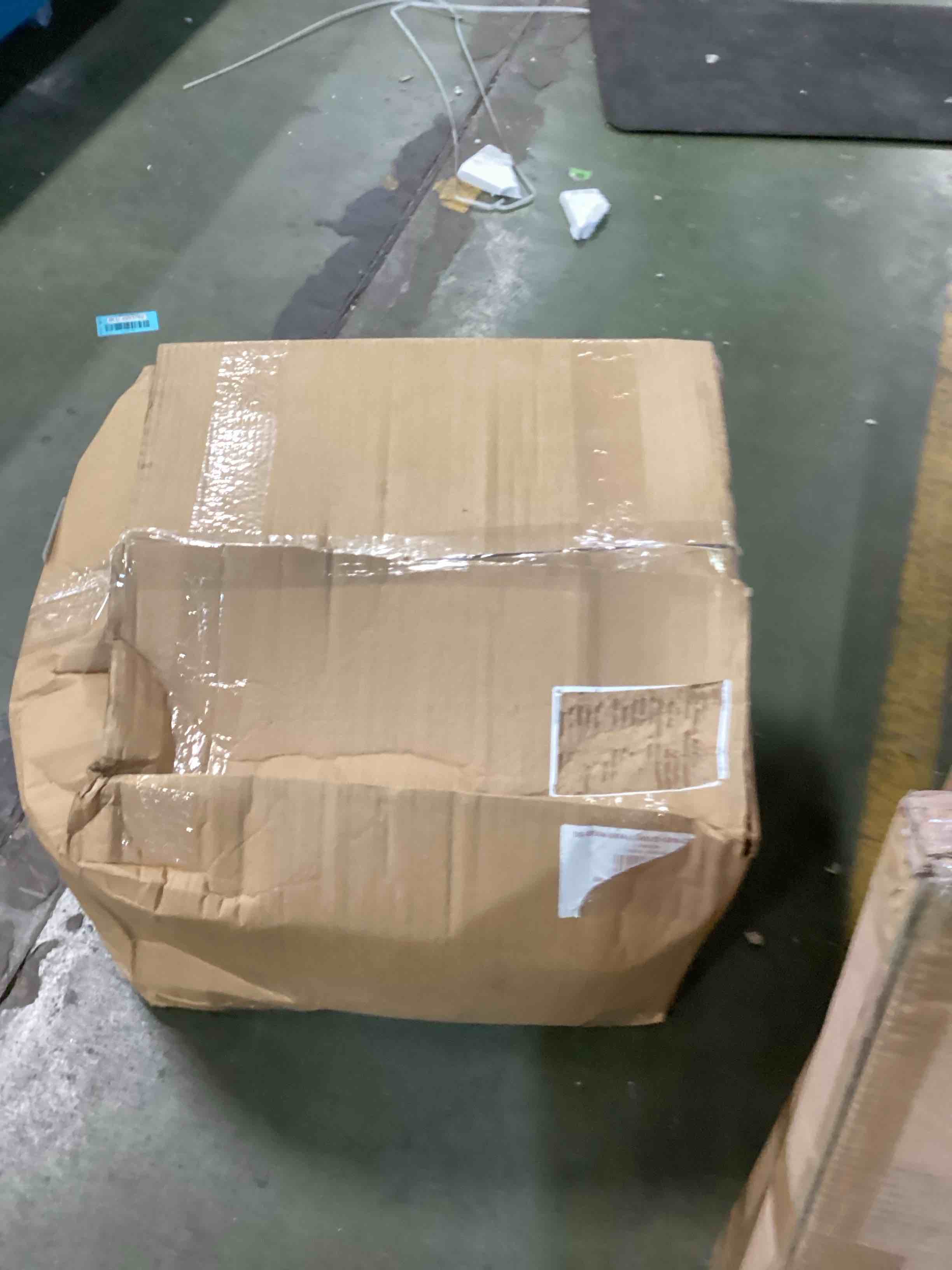 https://s3.amazonaws.com/lotting-images-prod/bidfta/RED5705264_1705865036366.jpeg