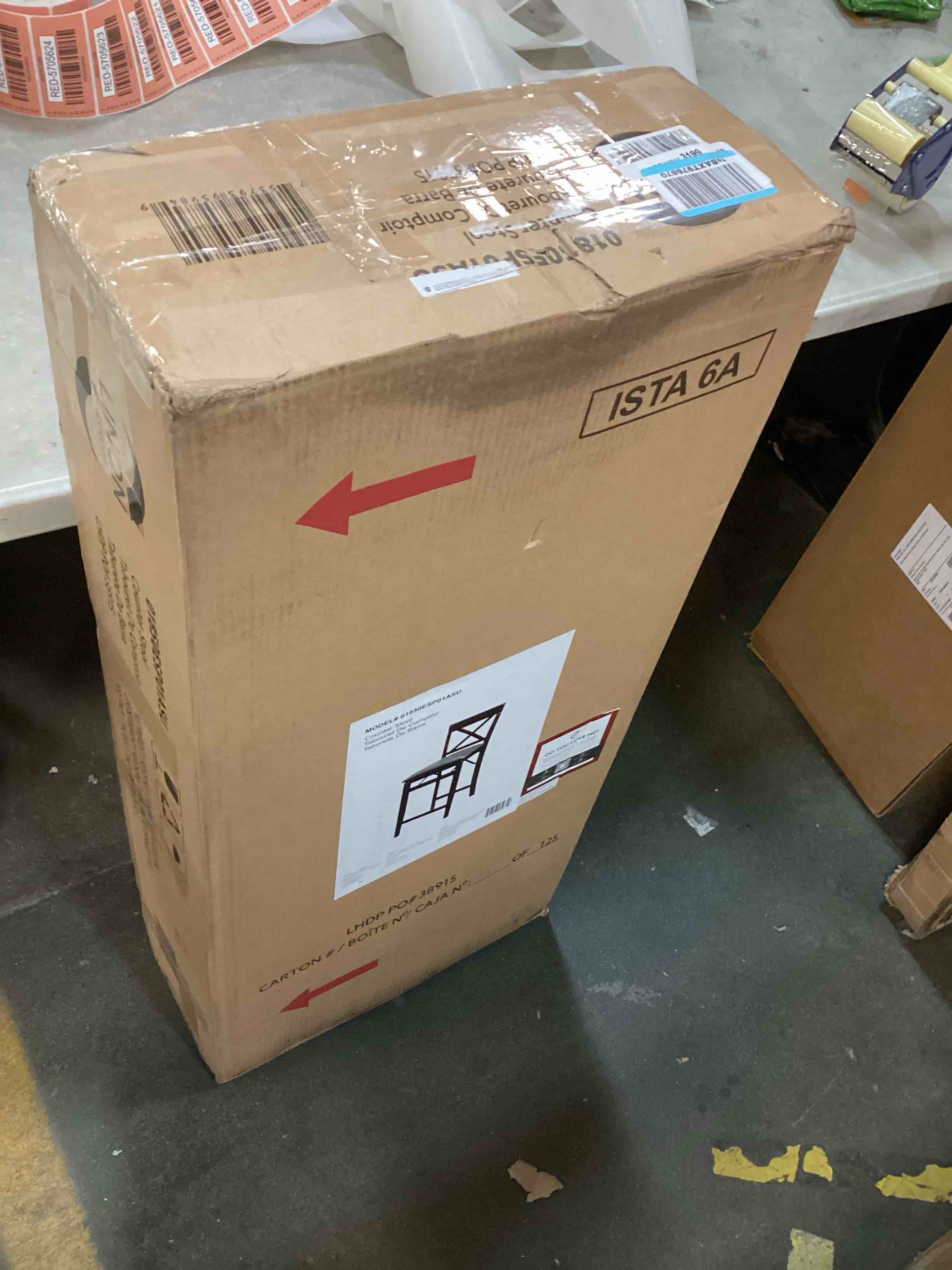 https://s3.amazonaws.com/lotting-images-prod/bidfta/RED5705618_1706019398562.jpeg