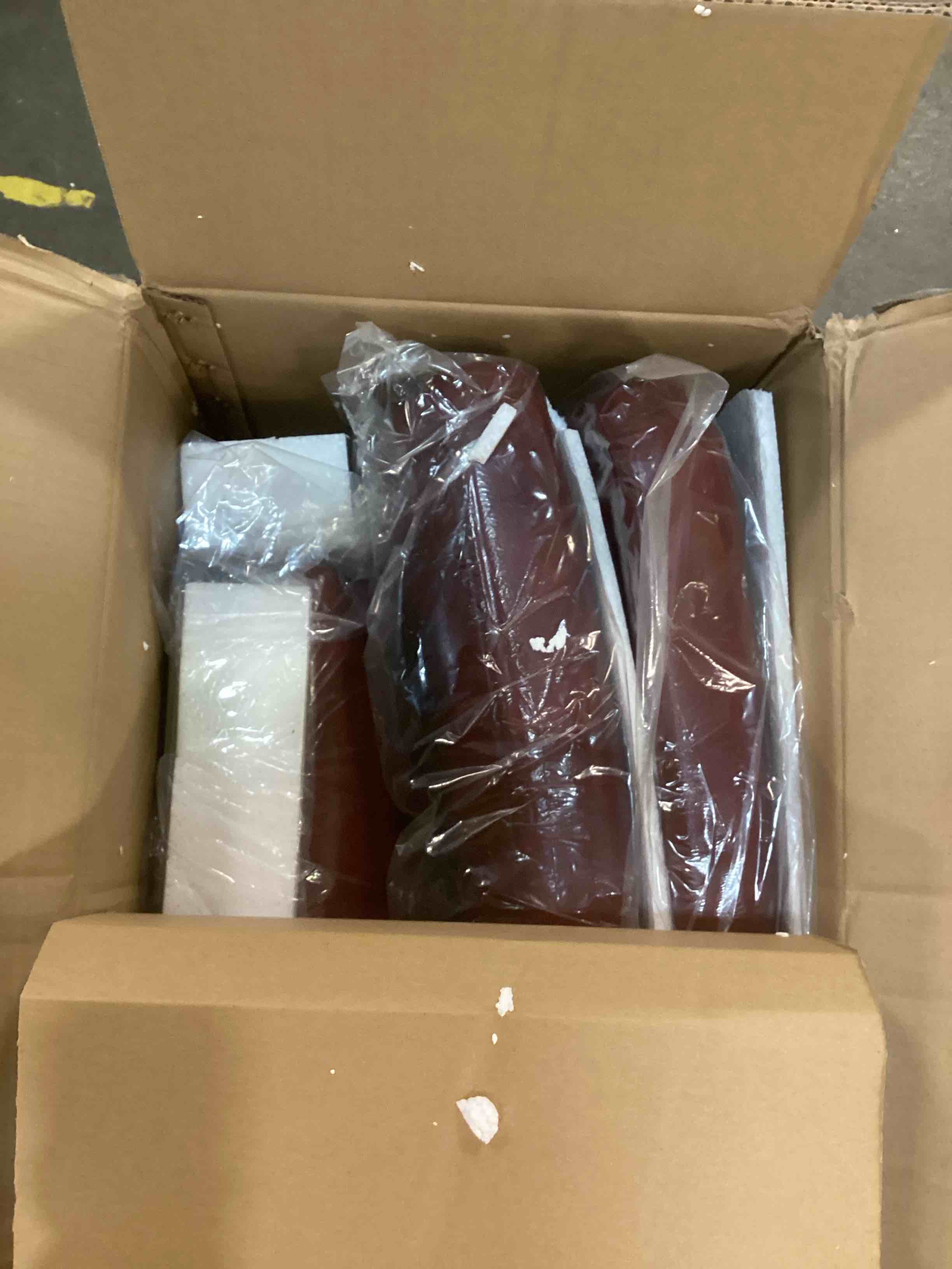https://s3.amazonaws.com/lotting-images-prod/bidfta/RED5705812_1706102285151.jpeg
