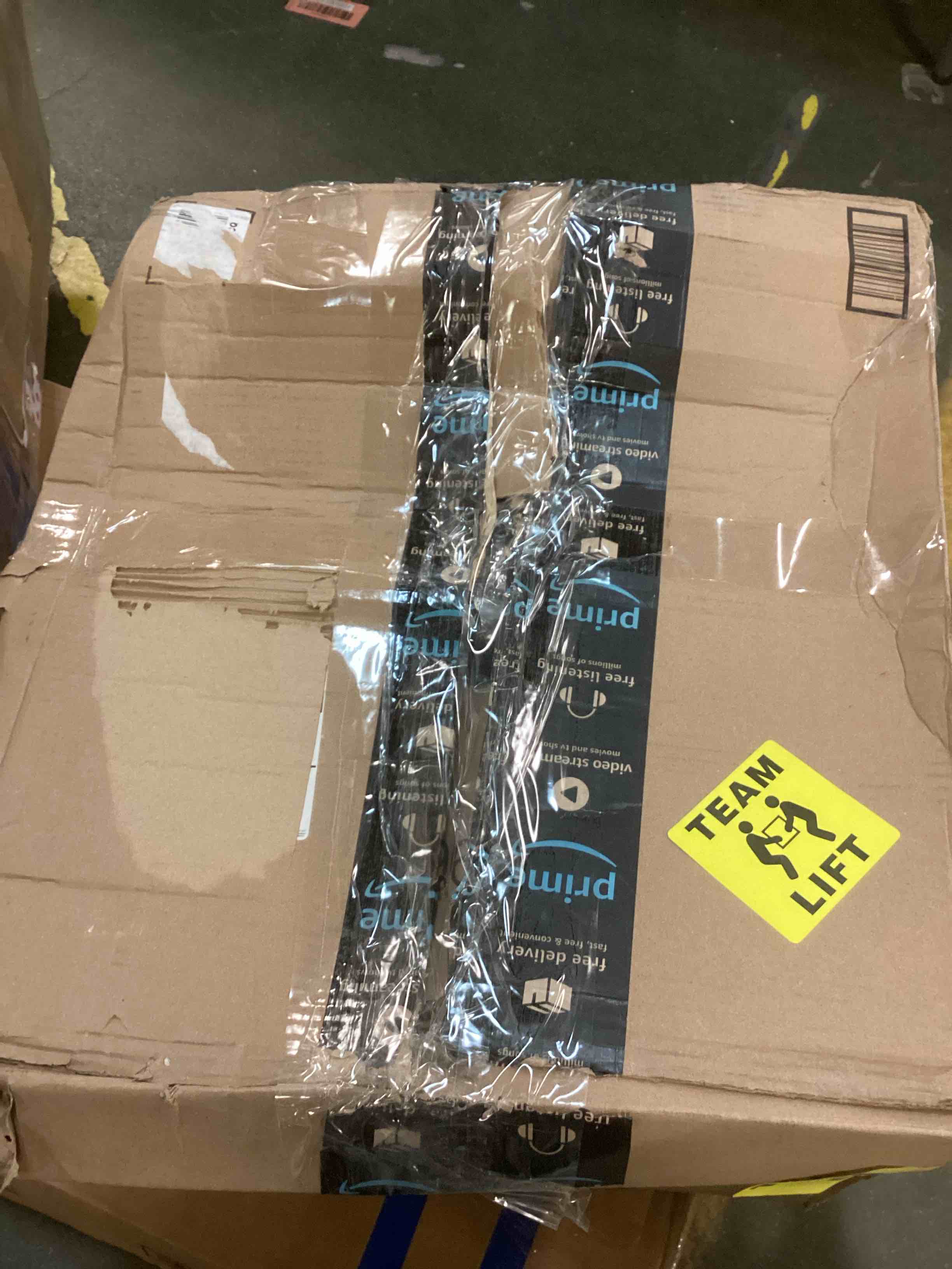 https://s3.amazonaws.com/lotting-images-prod/bidfta/RED5705823_1706103674582.jpeg