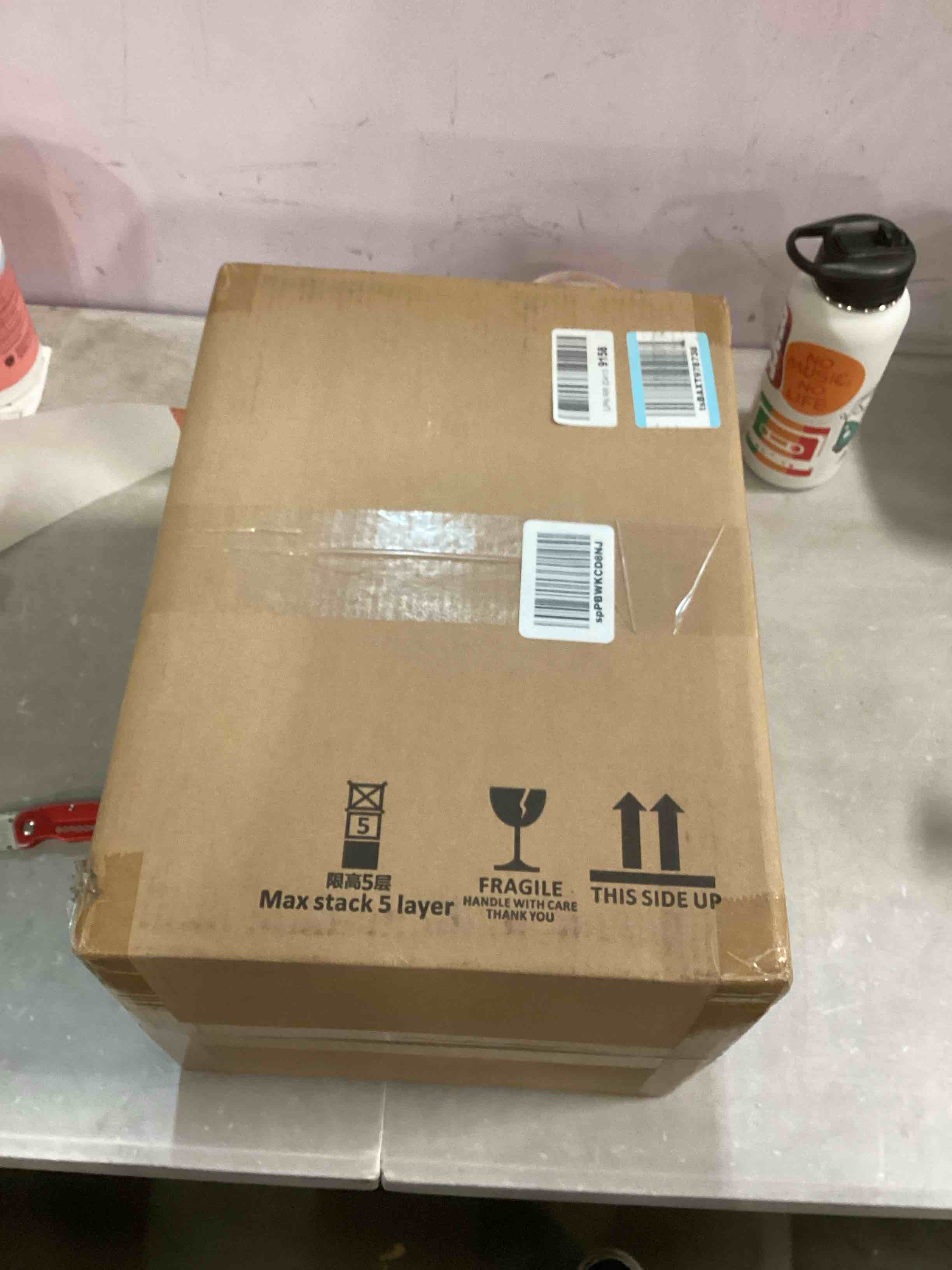 https://s3.amazonaws.com/lotting-images-prod/bidfta/RED5706257_1706271828784.jpeg