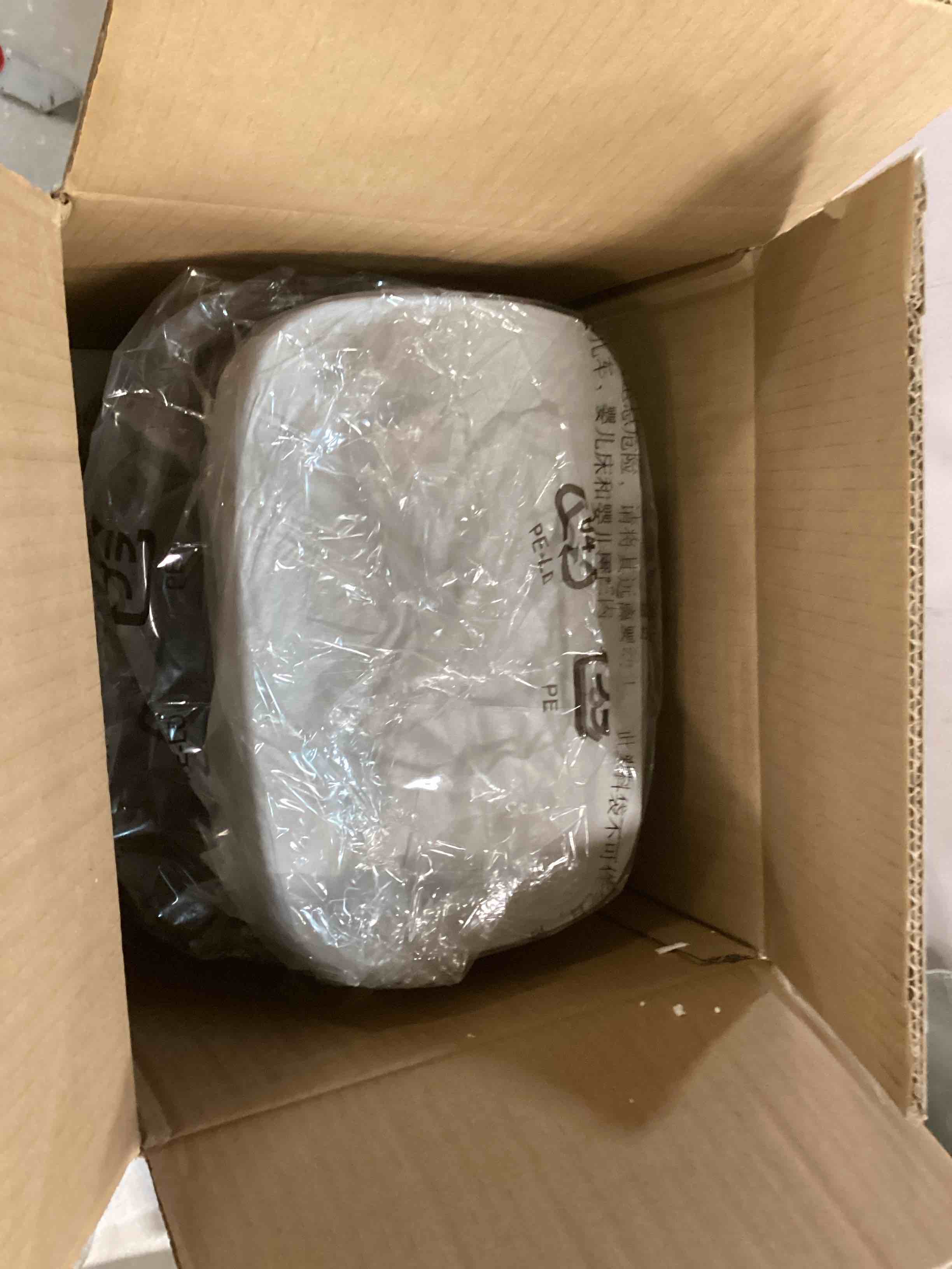 https://s3.amazonaws.com/lotting-images-prod/bidfta/RED5706257_1706271855711.jpeg