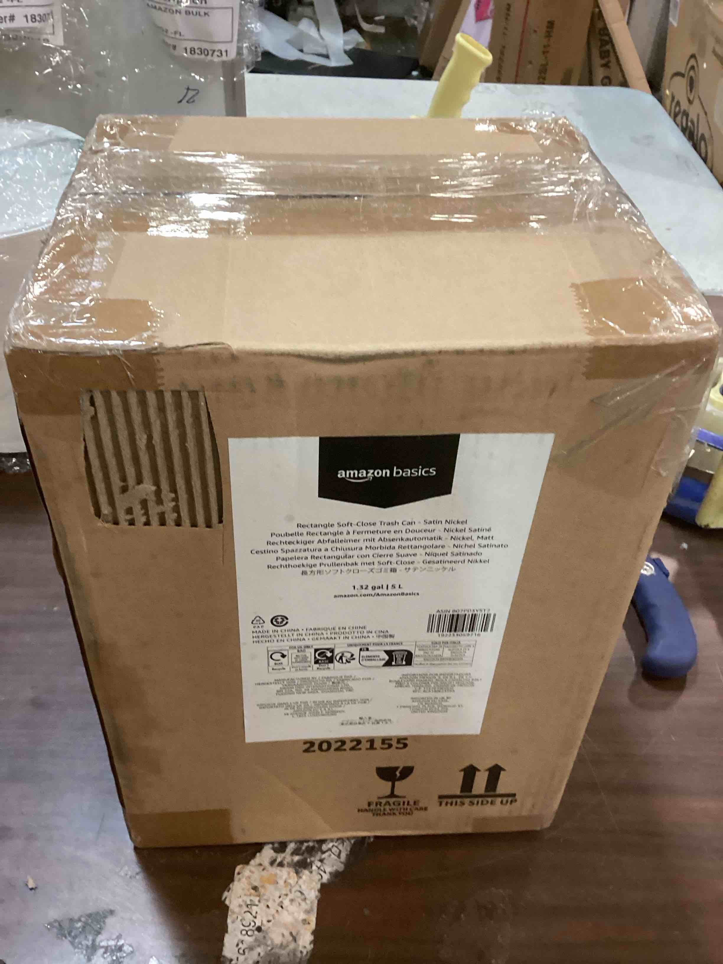 https://s3.amazonaws.com/lotting-images-prod/bidfta/RED5707026_1706212057158.jpeg