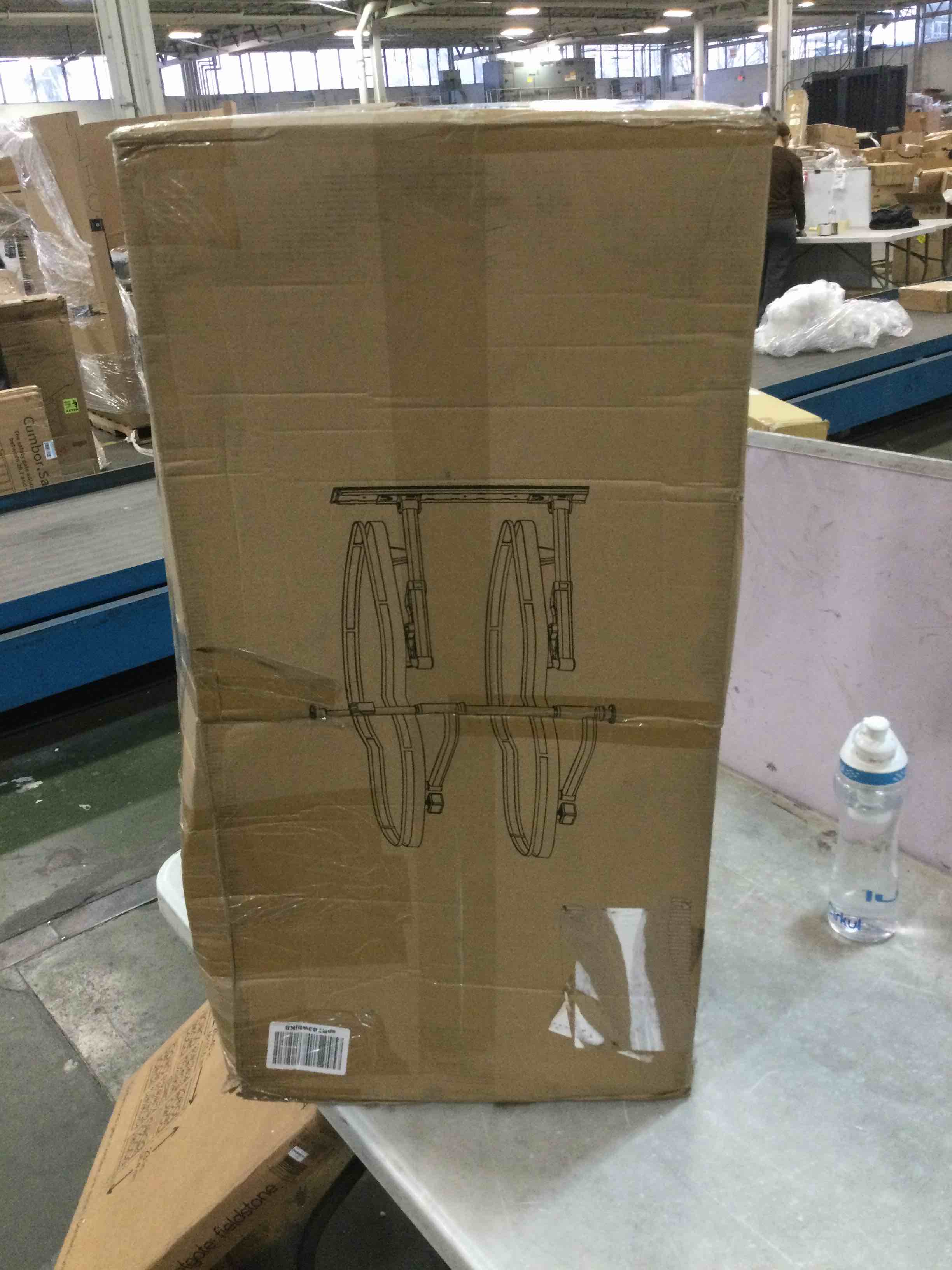 https://s3.amazonaws.com/lotting-images-prod/bidfta/RED5707341_1706537816963.jpeg