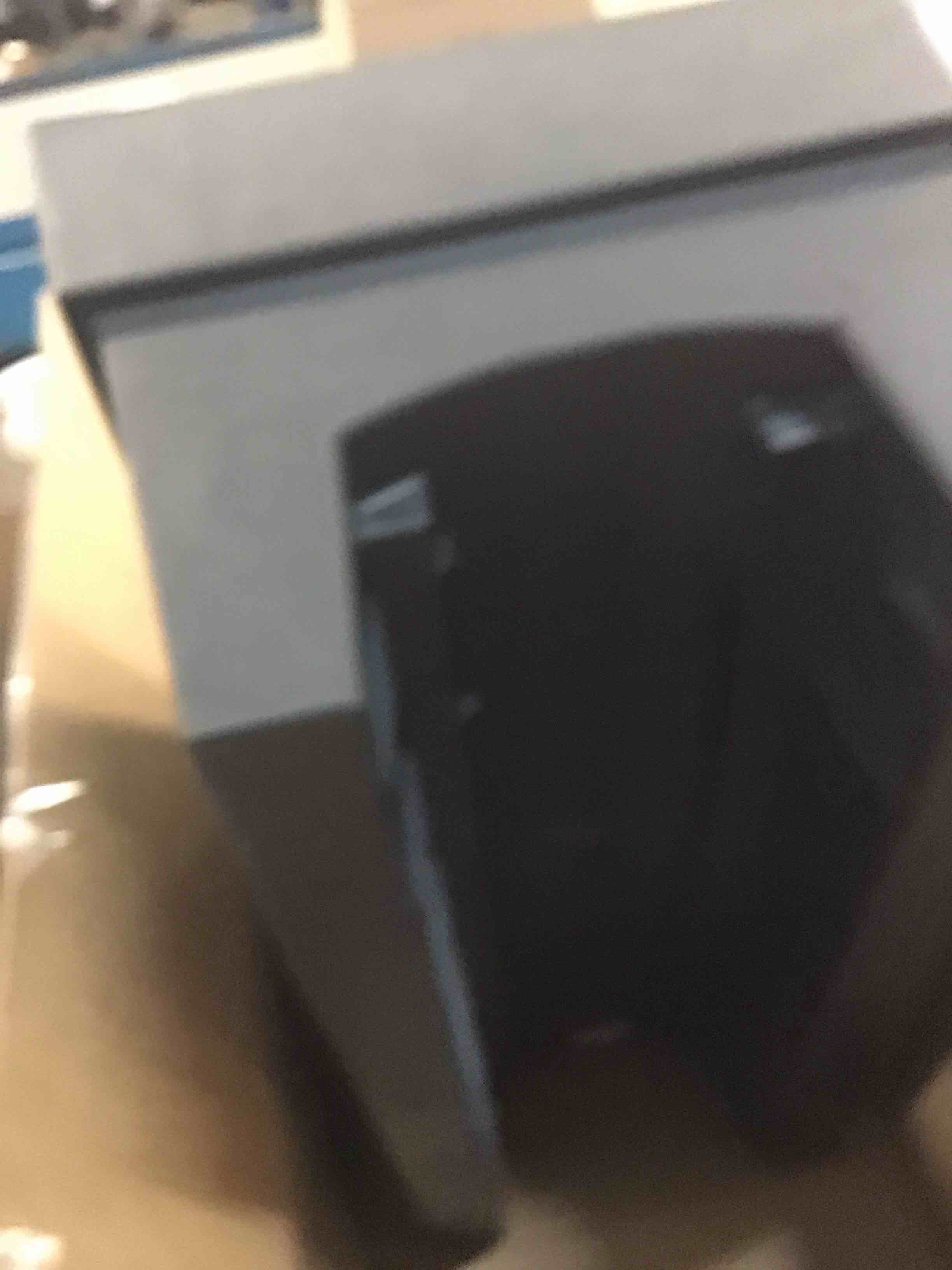 https://s3.amazonaws.com/lotting-images-prod/bidfta/RED5707489_1706632327992.jpeg