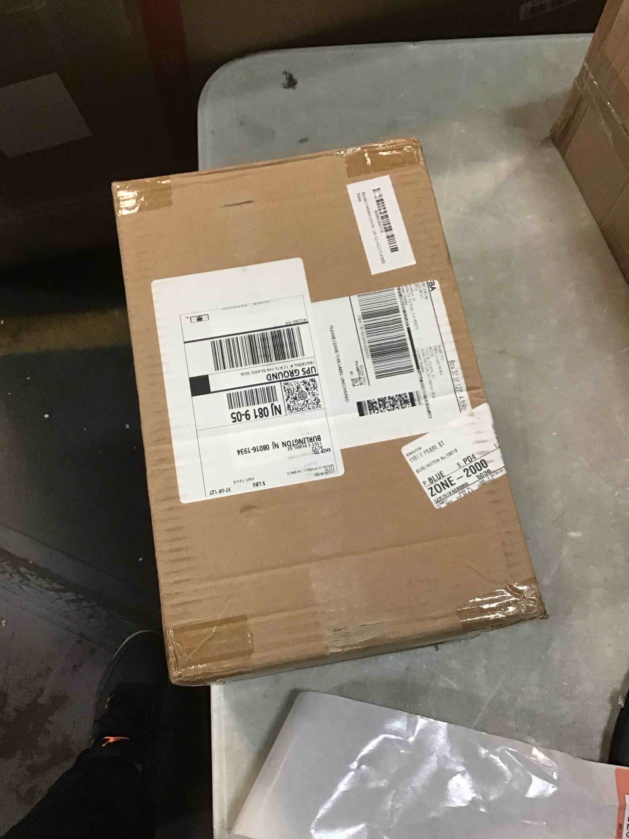 https://s3.amazonaws.com/lotting-images-prod/bidfta/RED5707549_1706648260404.jpeg