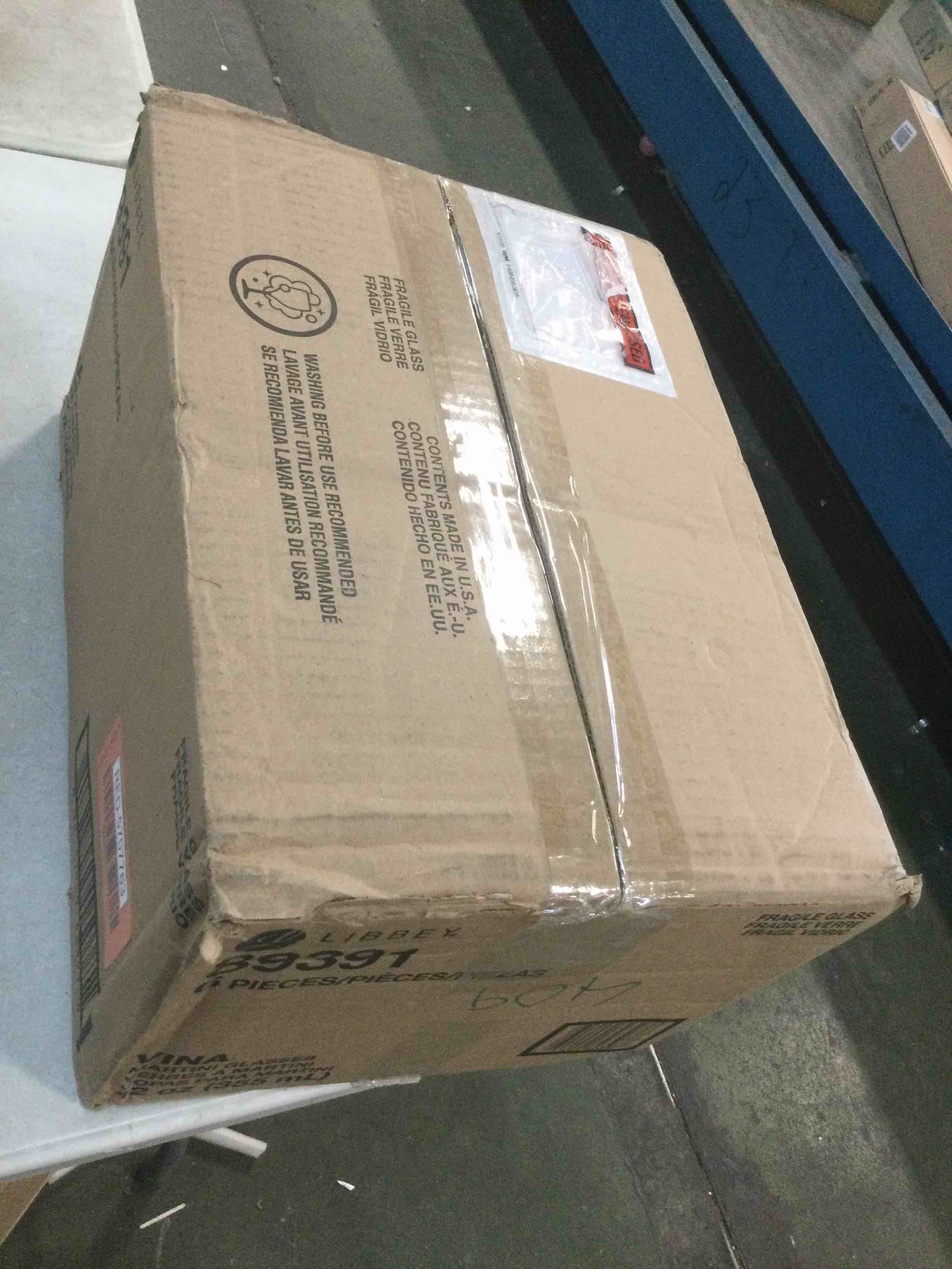 https://s3.amazonaws.com/lotting-images-prod/bidfta/RED5707763_1706806177898.jpeg