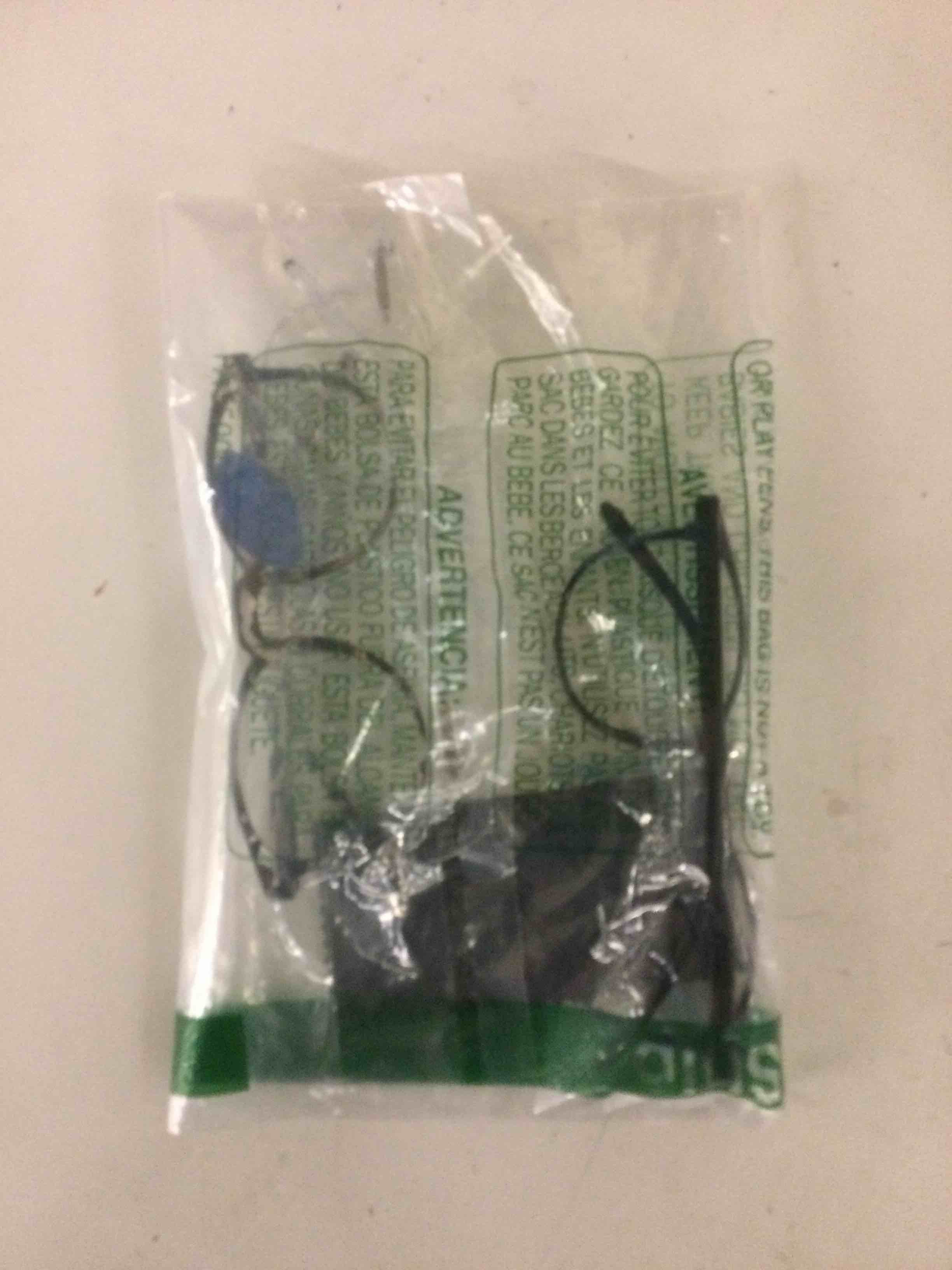 Condition photo showing Good Condition for Gaoye Blue Light Glasses (2 pc not 3)