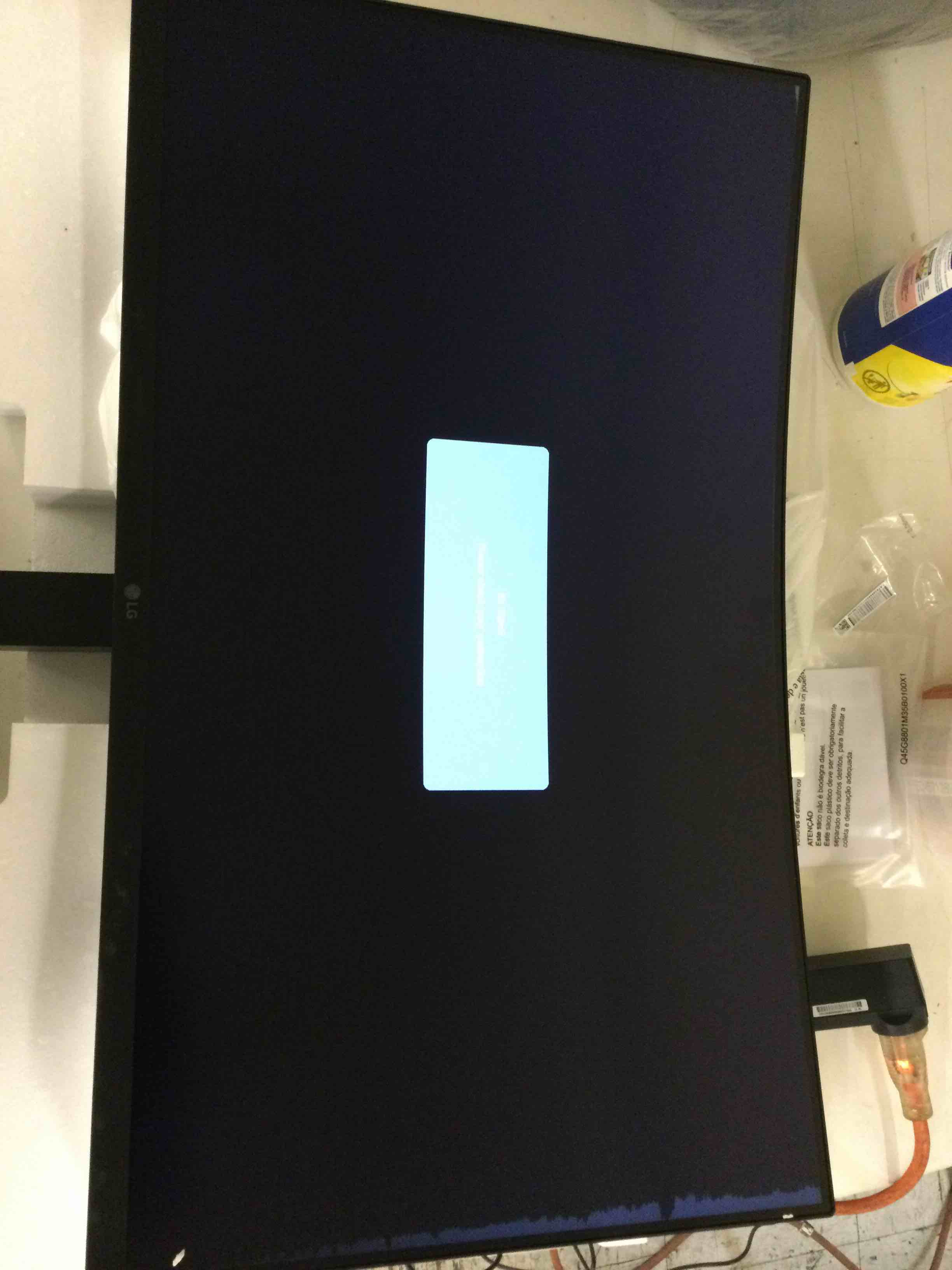 Condition photo showing Good Condition for LG 32MR50C-B Curved Monitor 32-Inch FHD 100Hz AMD FreeSync OnScreen Control Dynamic Action Sync Black Stabilizer Tilt Stand (HDMI) - Black