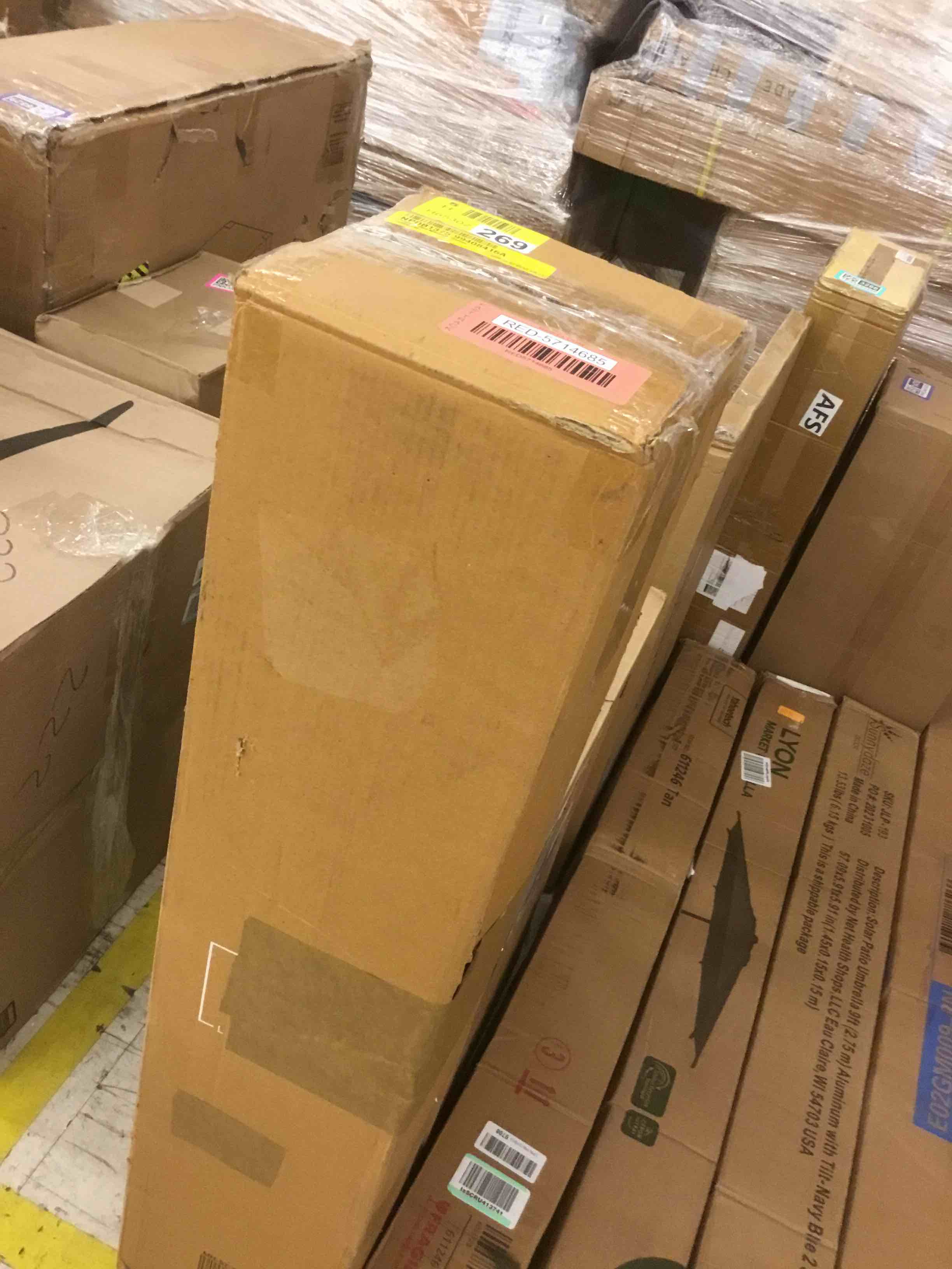 https://s3.amazonaws.com/lotting-images-prod/bidfta/RED5714685_1751570220574.jpeg