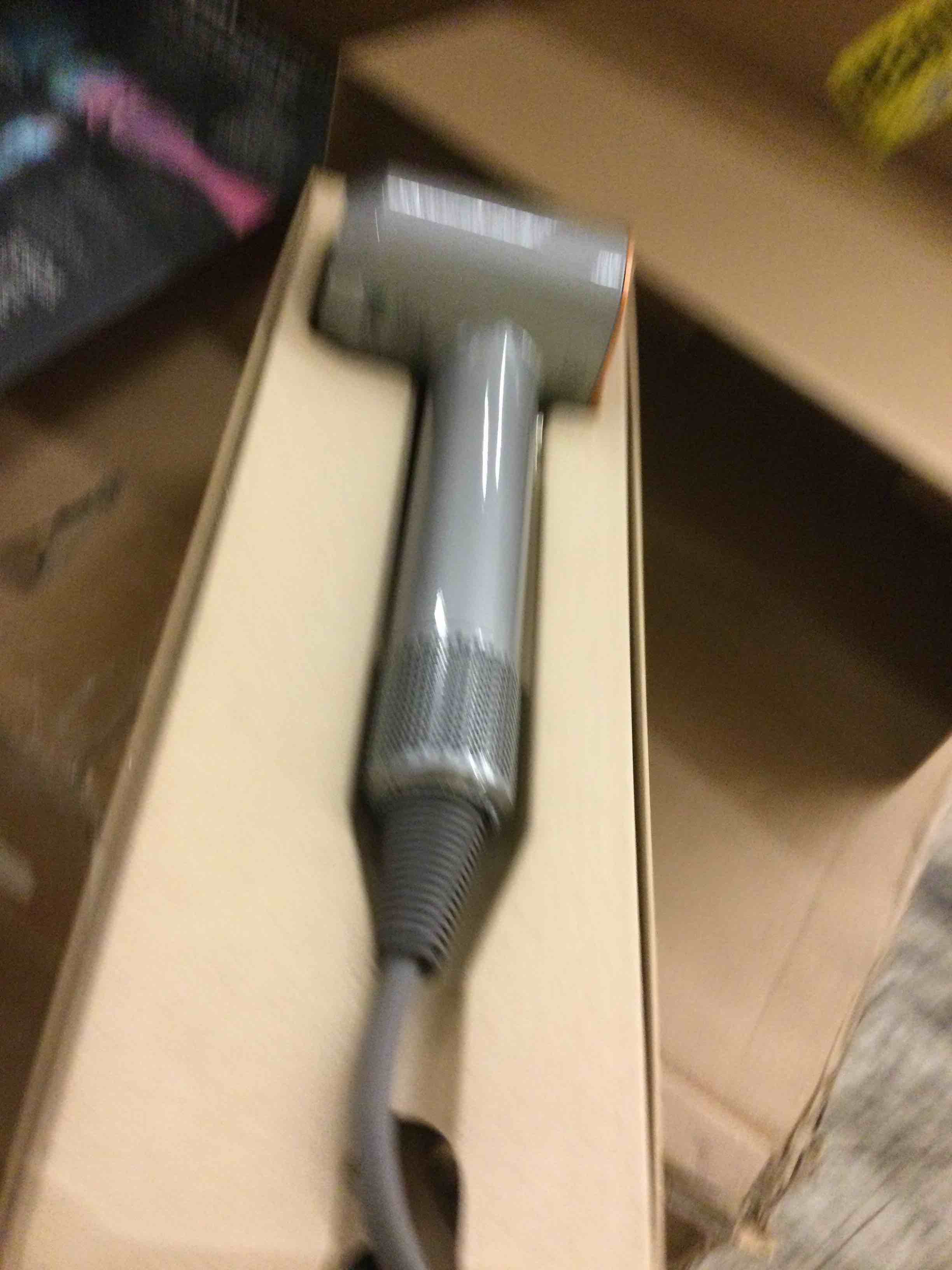 https://s3.amazonaws.com/lotting-images-prod/bidfta/RED5714928_1753897226948.jpeg