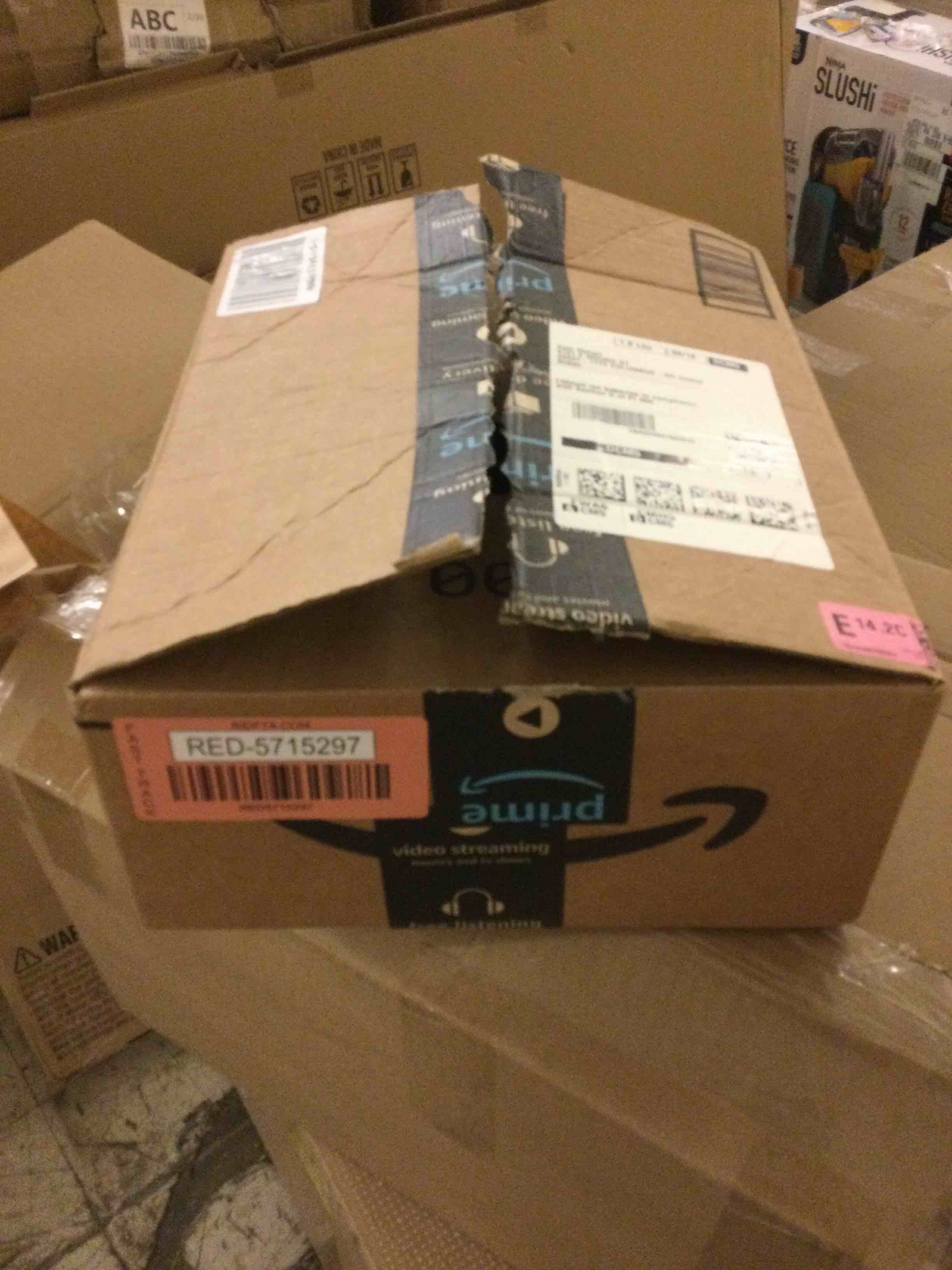 https://s3.amazonaws.com/lotting-images-prod/bidfta/RED5715297_1757107193356.jpeg