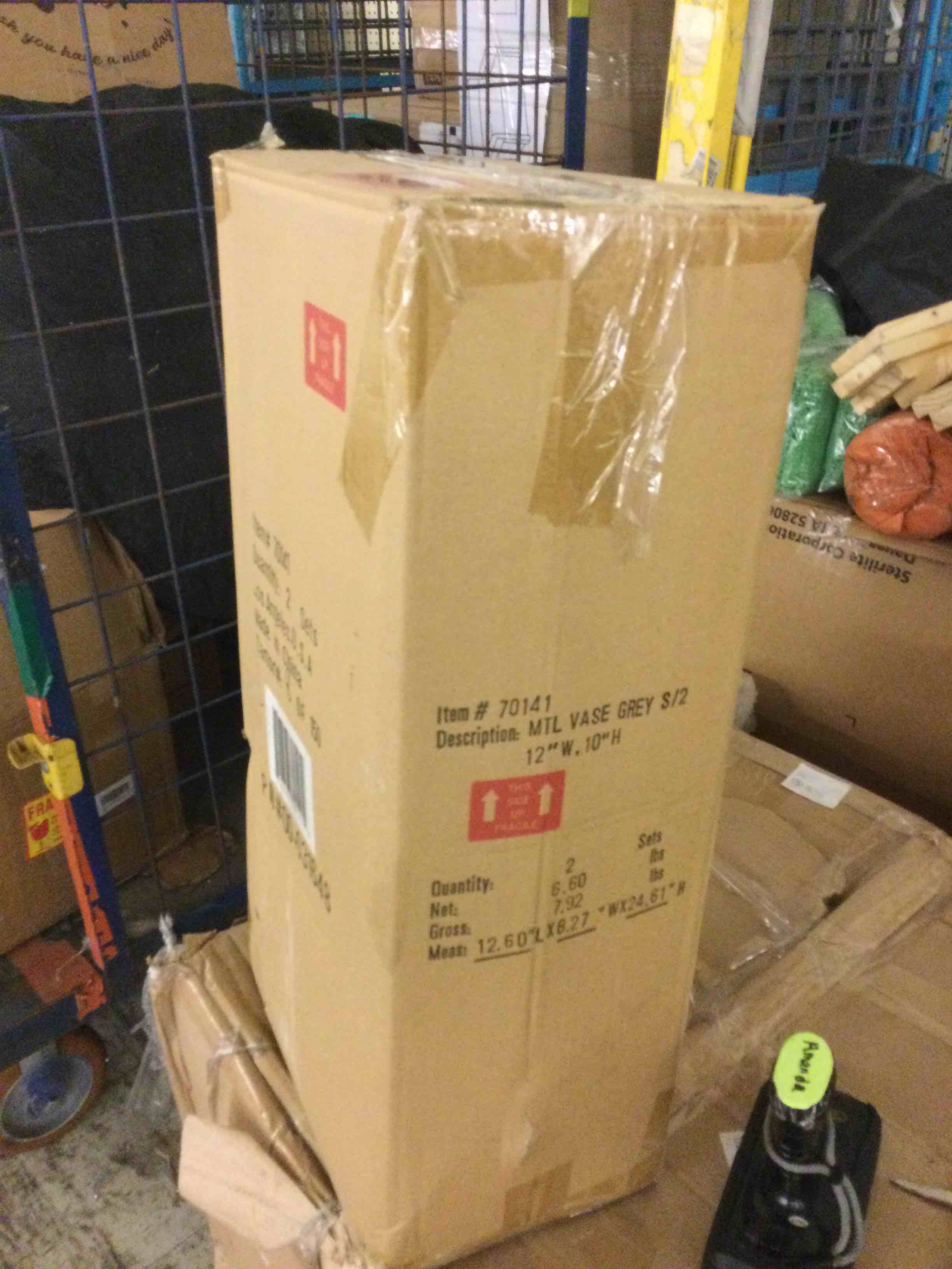 https://s3.amazonaws.com/lotting-images-prod/bidfta/RED5715384_1758650701876.jpeg