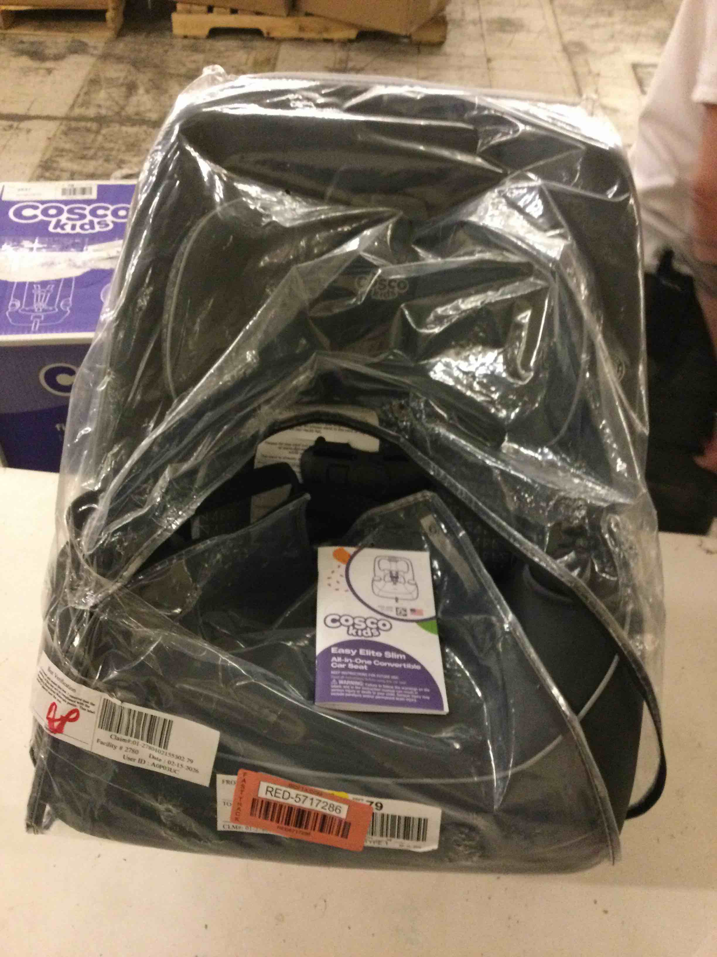 Condition photo showing Good Condition for cosco kids easy elite slim