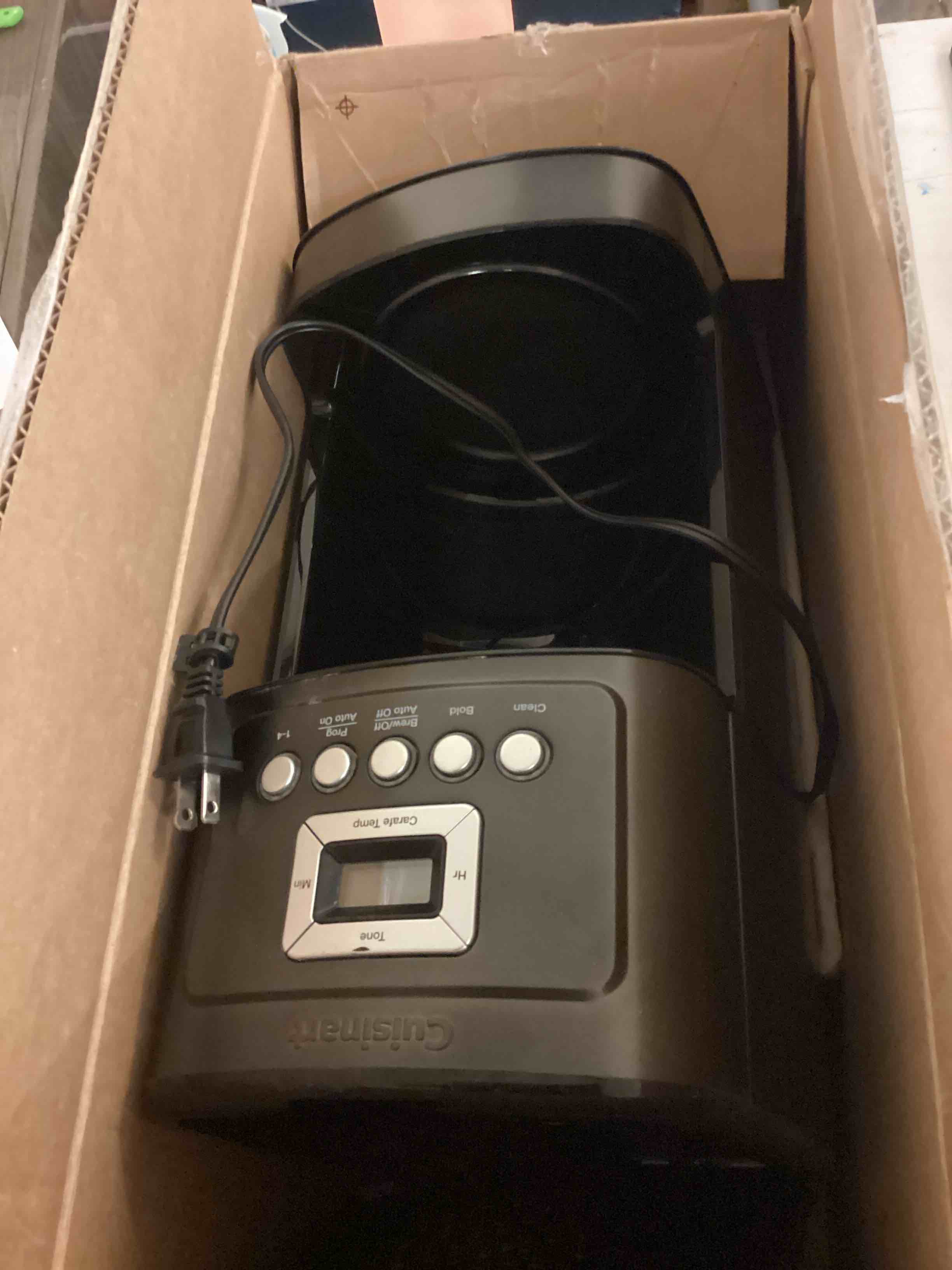 Condition photo showing As Is for cuisinart 14-cup coffee maker, programmable perfectemp glass carafe coffee machine with 1-4 cup setting, brew strength control and pause, stainless steel, dcc-3200bksnas, black 14-cup glass black/stainless