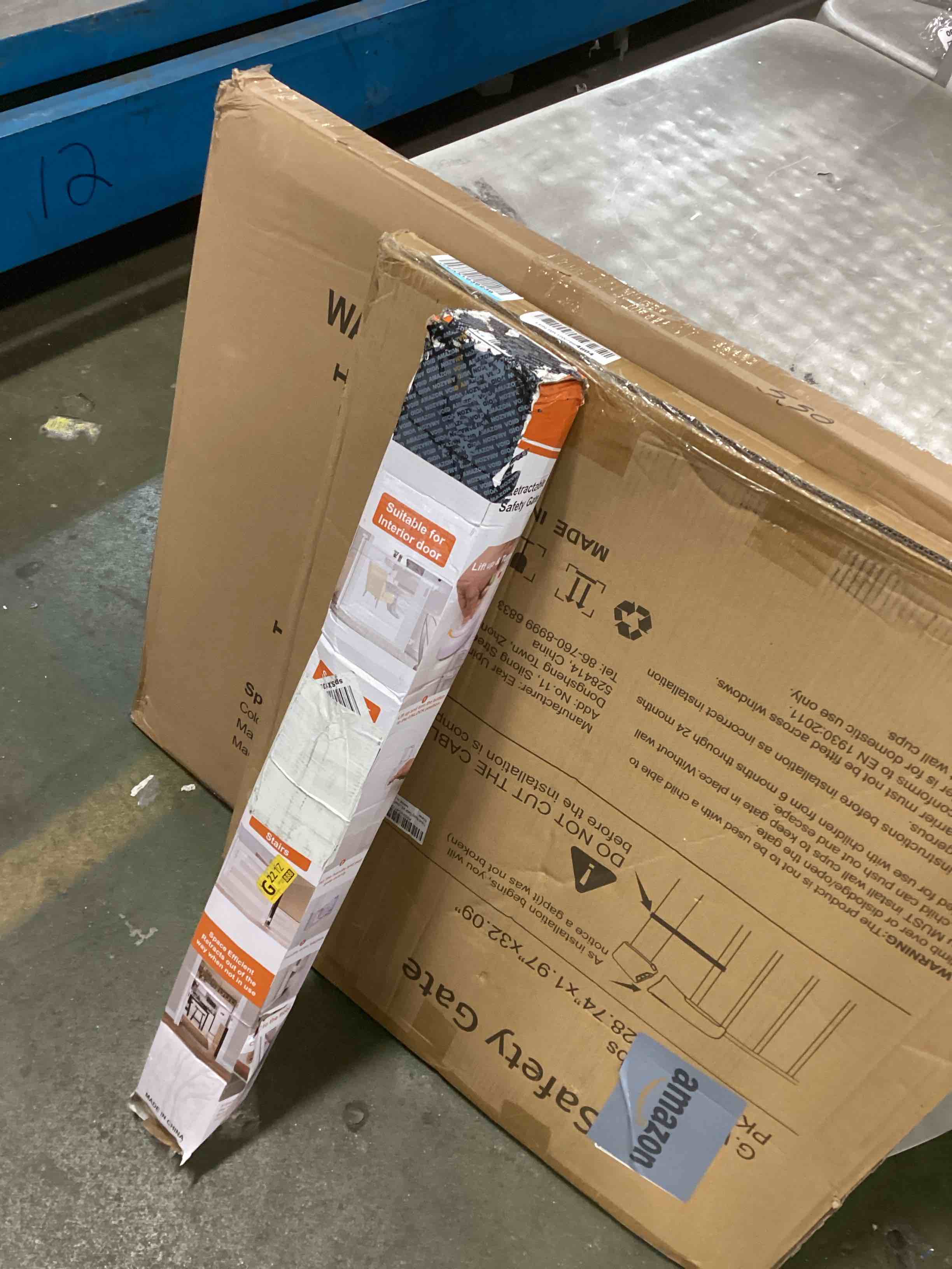 https://s3.amazonaws.com/lotting-images-prod/bidfta/RED5721731_1715692478315.jpeg