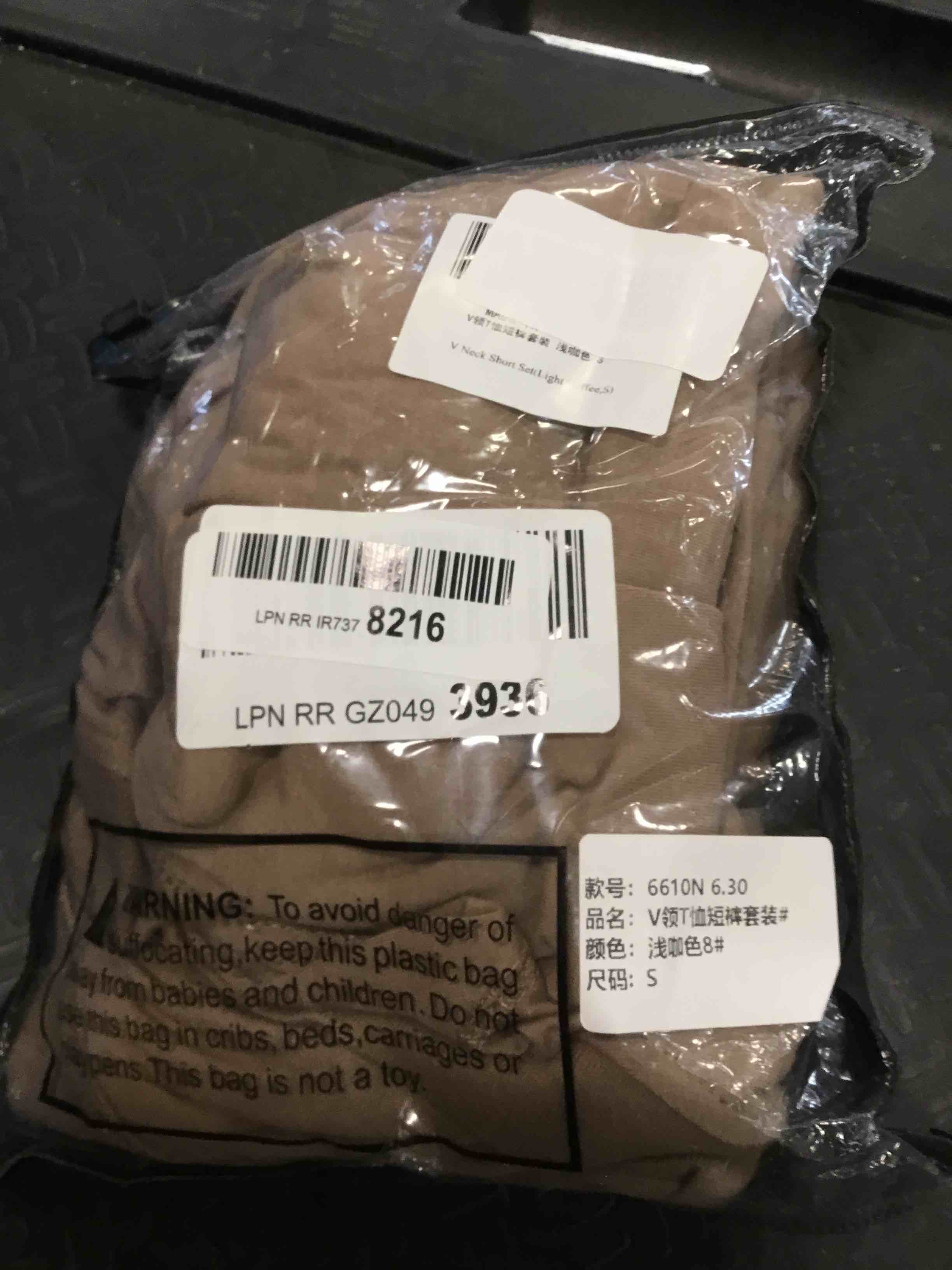 https://s3.amazonaws.com/lotting-images-prod/bidfta/RED5722149_1715860905245.jpeg